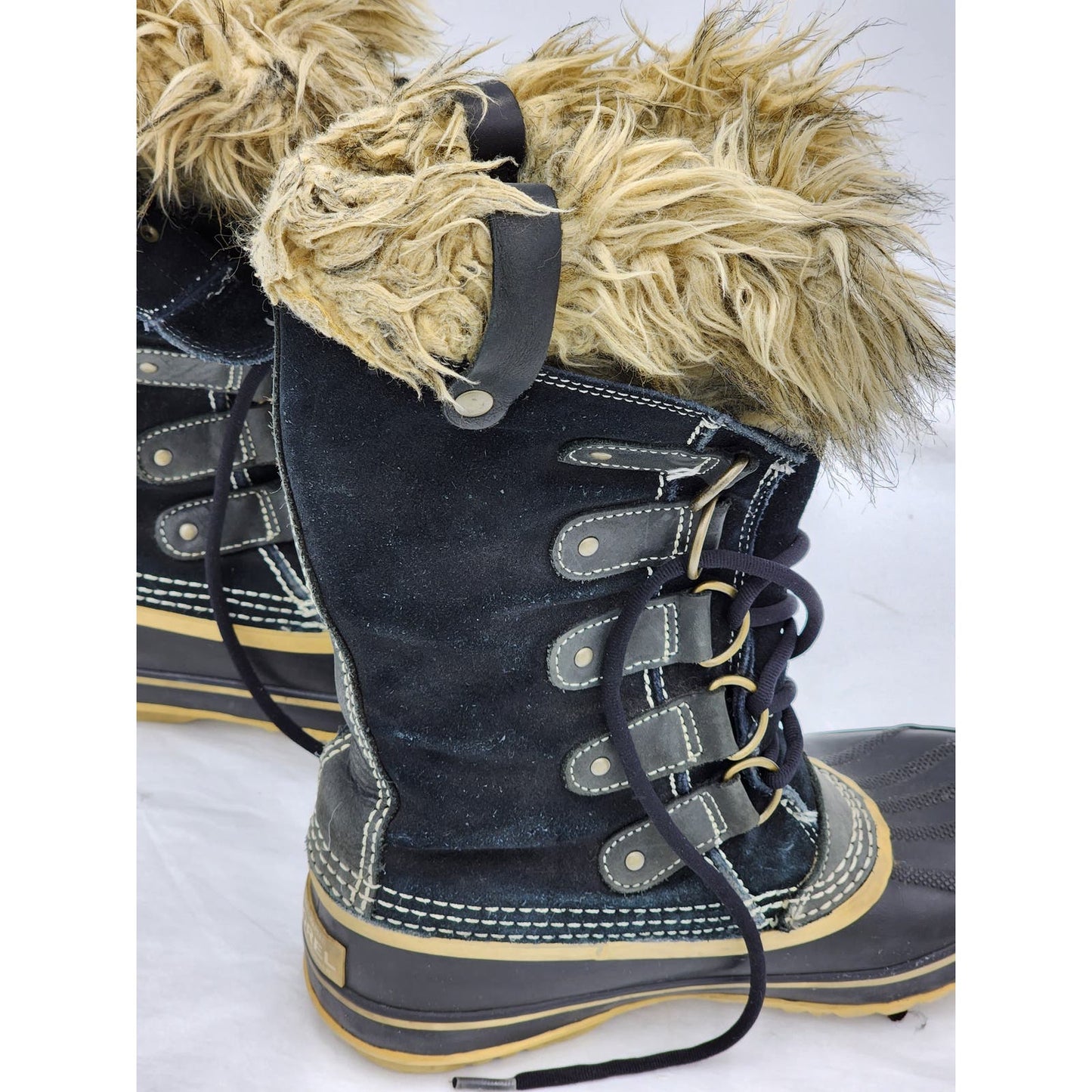Sorel Boots Womens 7 Joan Of Arctic Waterproof Stylish Fashion Winter Shoes Fur