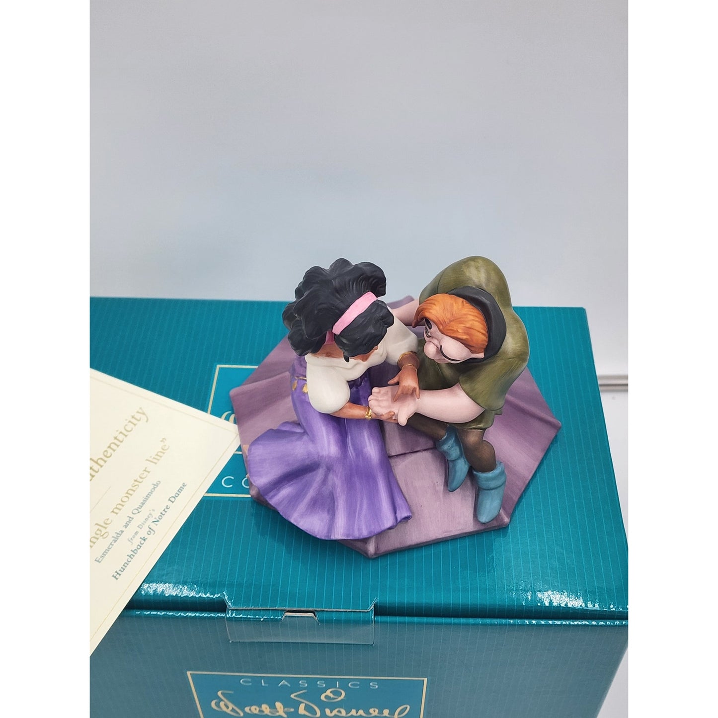 WDCC Hunchback Notre Dame Esmeralda Quasimodo Not a Single Monster Line COA Box