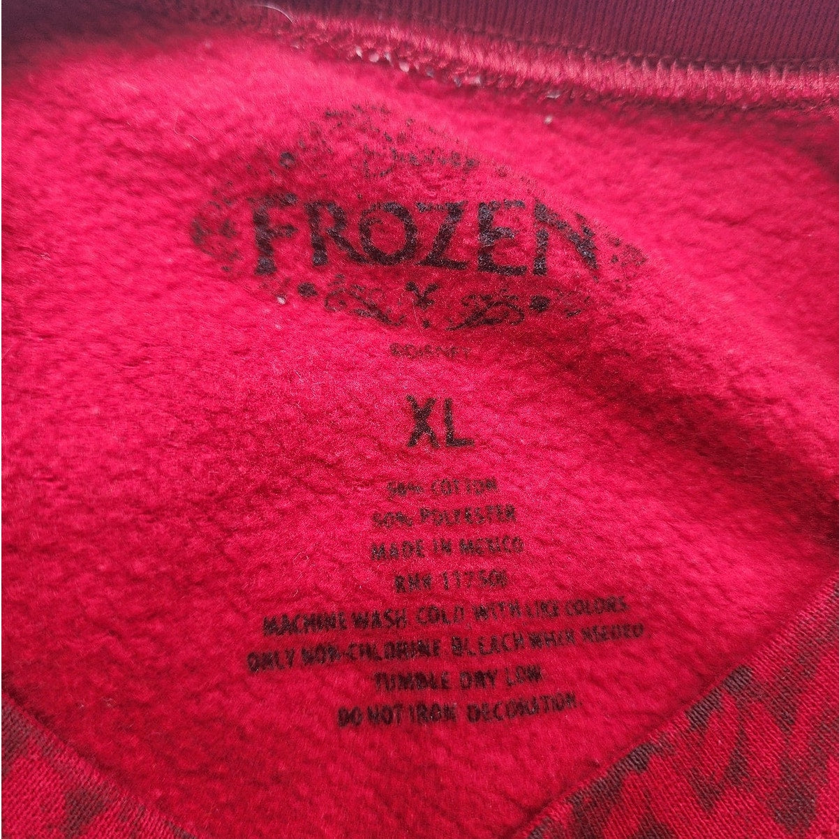 Disney Frozen Christmas Sweatshirt XL Red Ugly Sweater Holiday Graphic Pullover