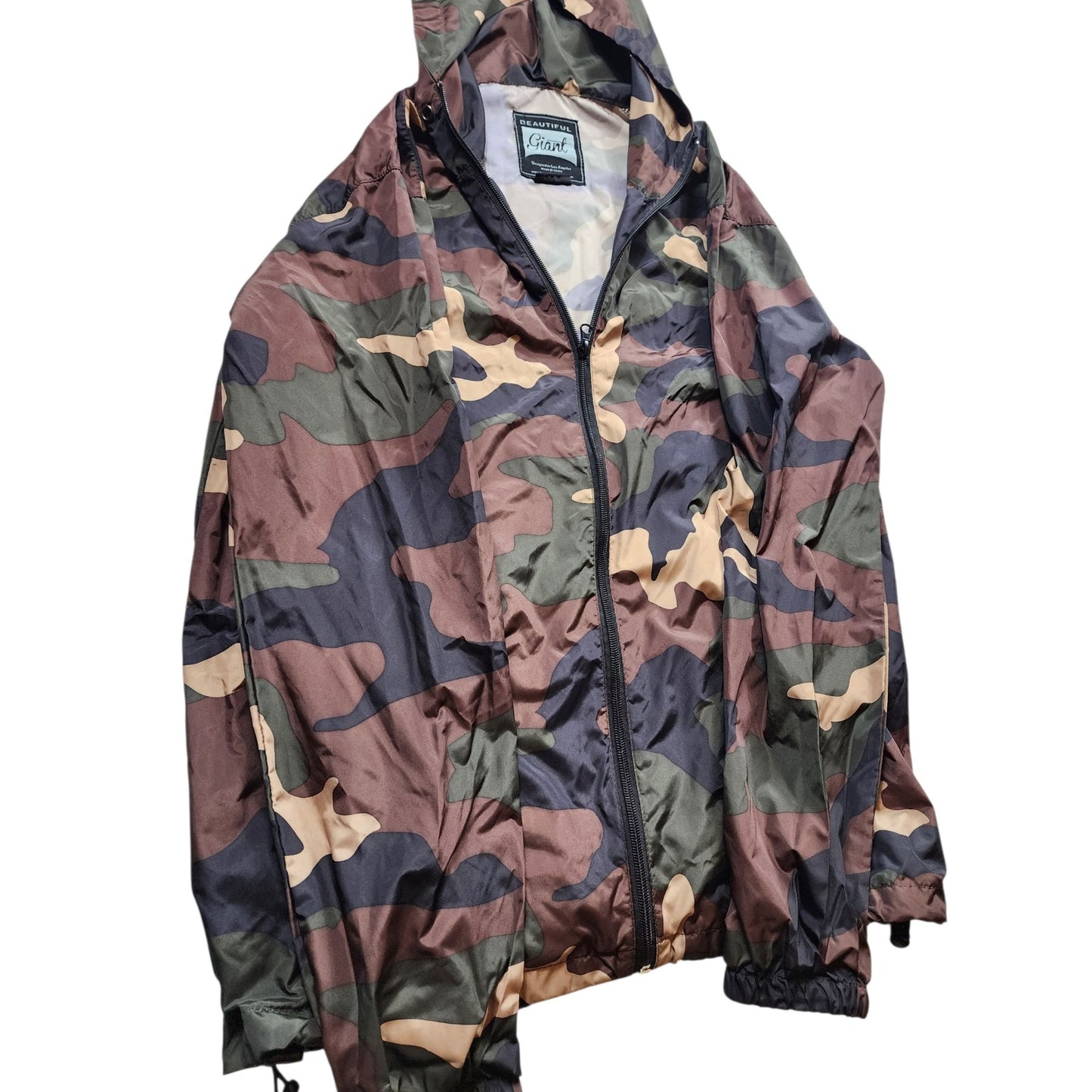 Beautiful Giant Camo Windbreaker Jacket Mens Medium Zip Up Hooded Lightweight