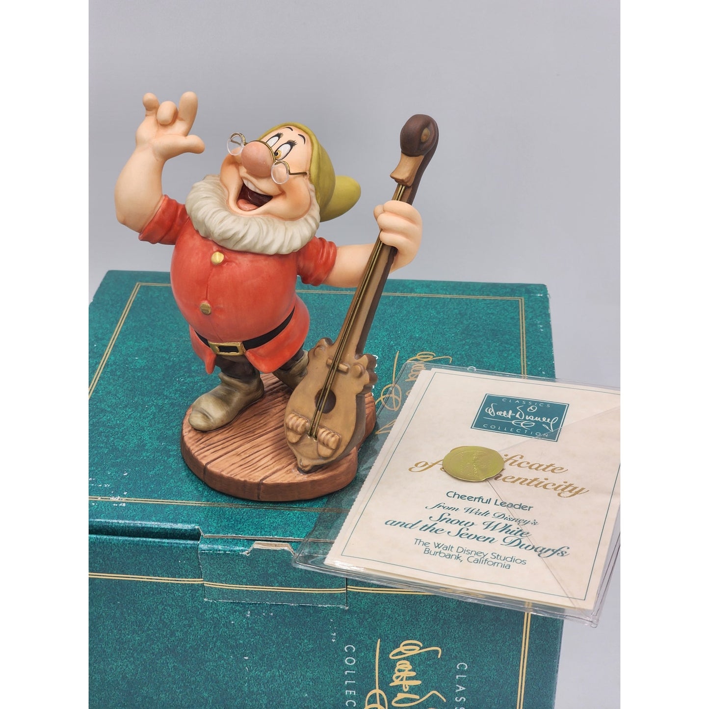 WDCC Doc Snow White Seven Dwarfs Cheerful Leader Disney Vintage Retired Box COA