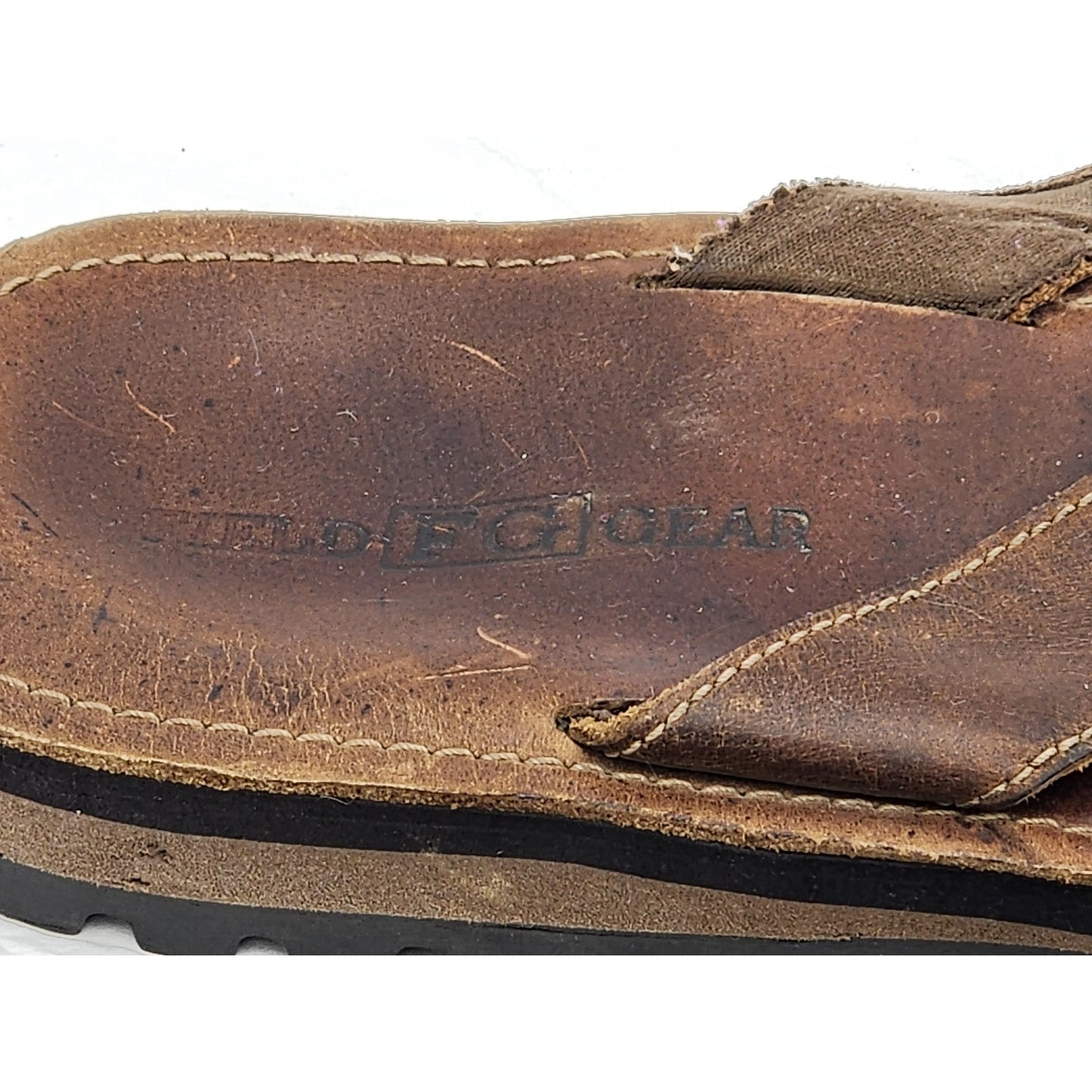 Field Gear Sandals Men 9 Brown Leather FlipFlop Outdoor Adventure Vacation Beach