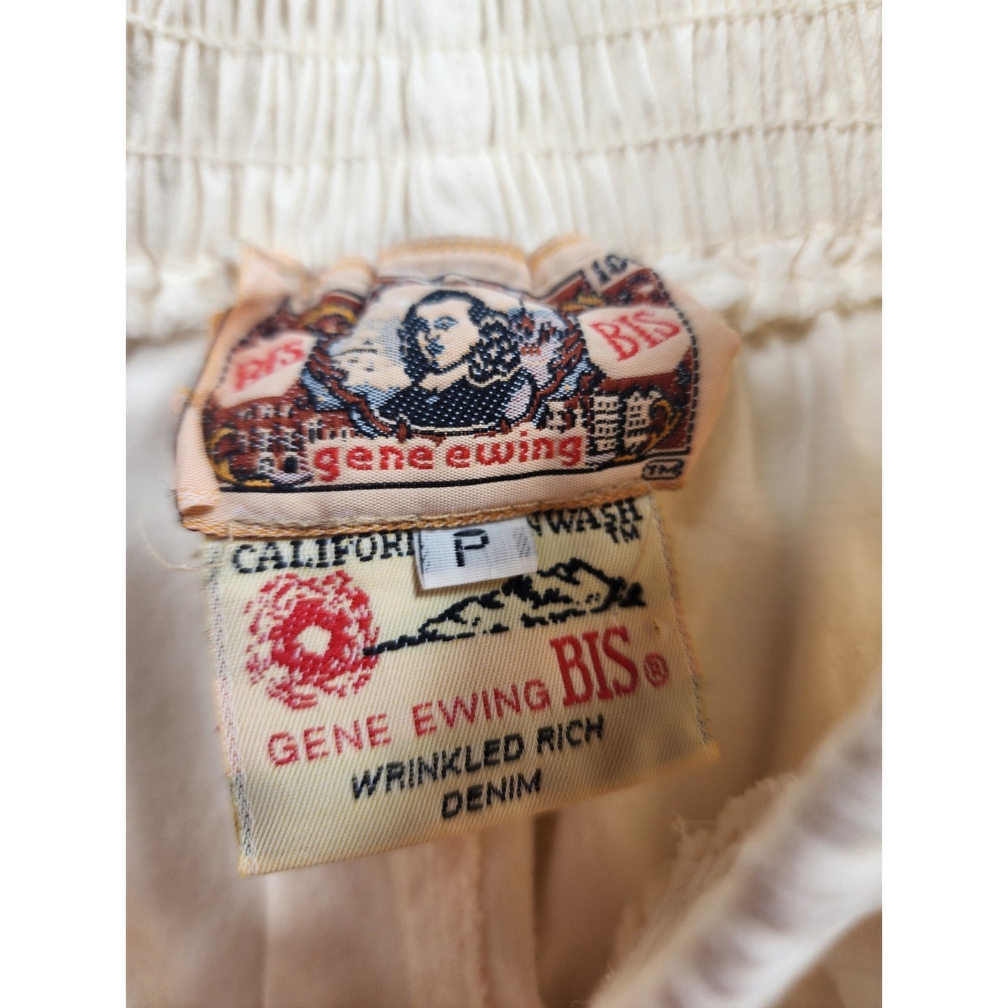Gene Ewing BIS California Sunwash Wrinkled Rich Denim Shorts Small High Rise USA