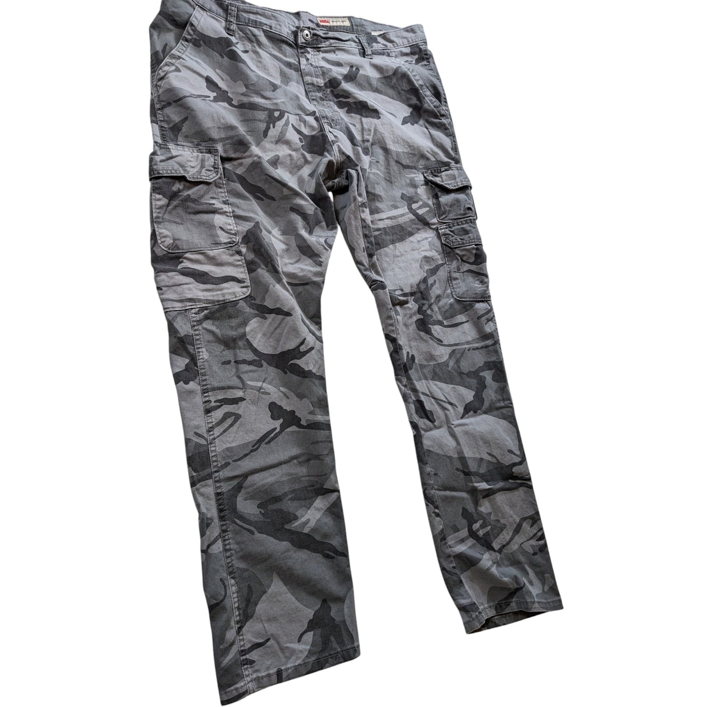 Wrangler Cargo Pants Men Size 40x32 Gray Camouflage Regular Taper Stretch Cotton