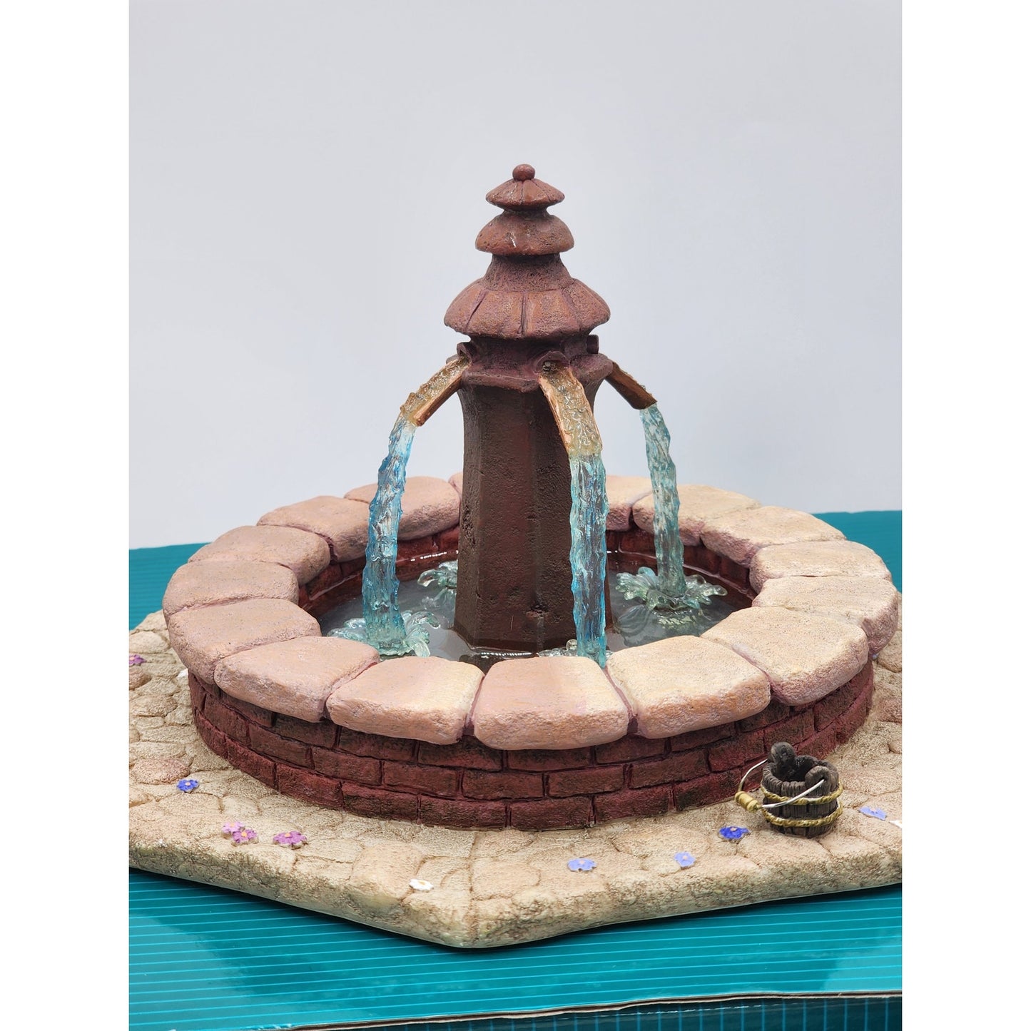 WDCC Beauty and the Beast Fountain Village 1210978 Waterfall Vintage Box COA