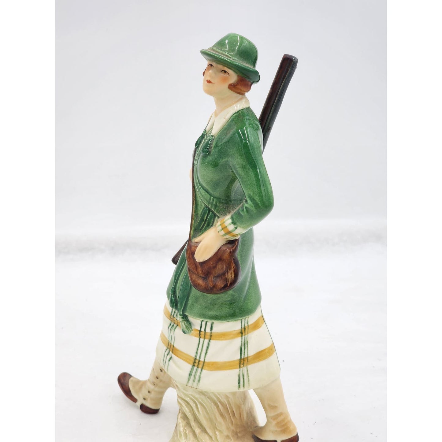 Goebel West Germany To The Hunt 1913 Female European Hunting Figurine 8"