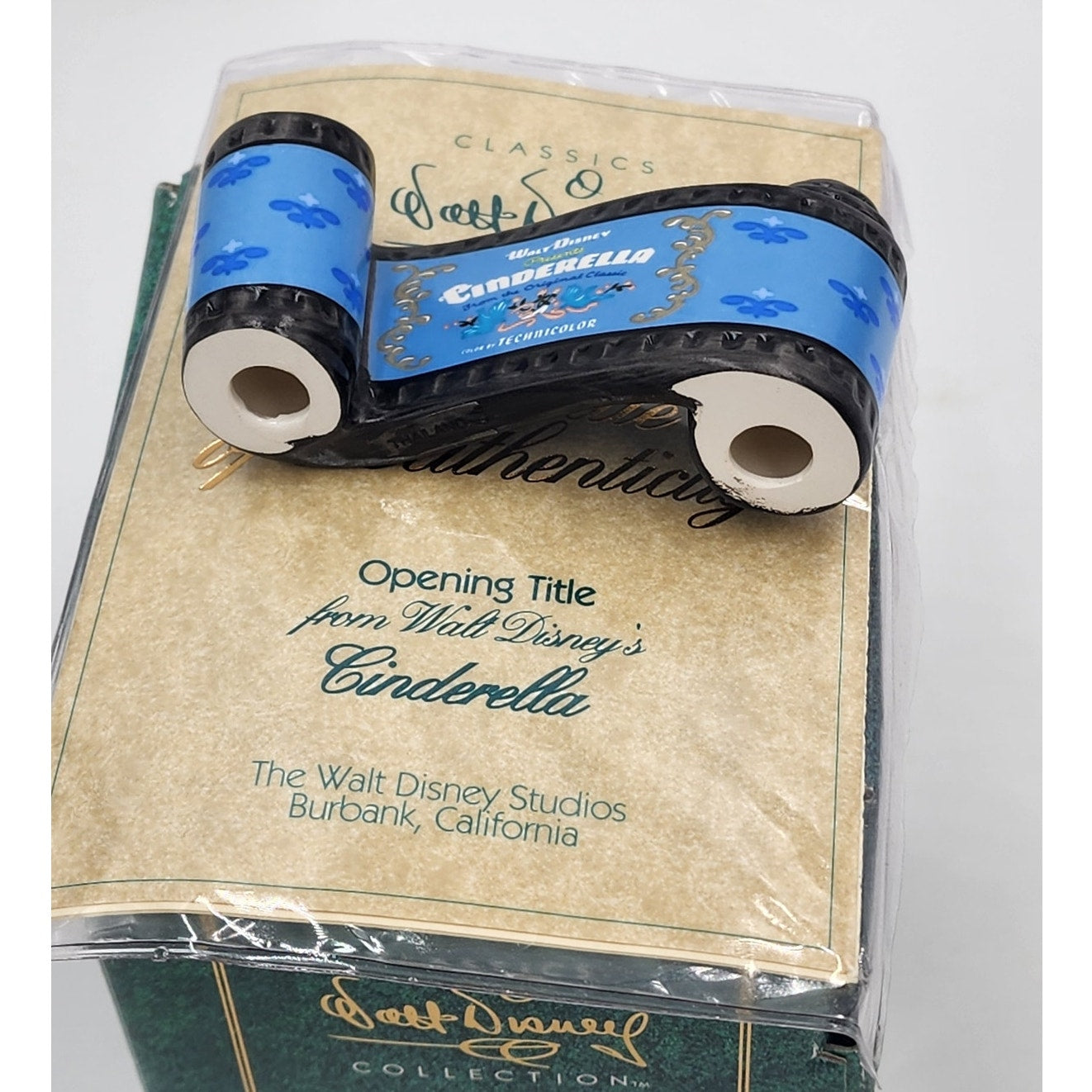WDCC Cinderella Opening Title Film Reel Figurine Disney Vintage Retired COA Box