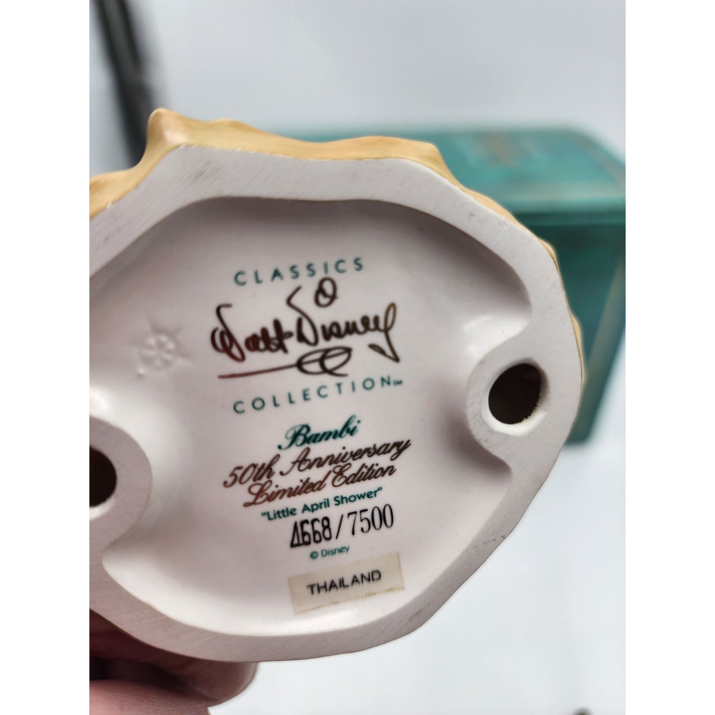 WDCC Bambi "Little April Shower" Field Mouse 50th Anniversary Raindrop Box COA