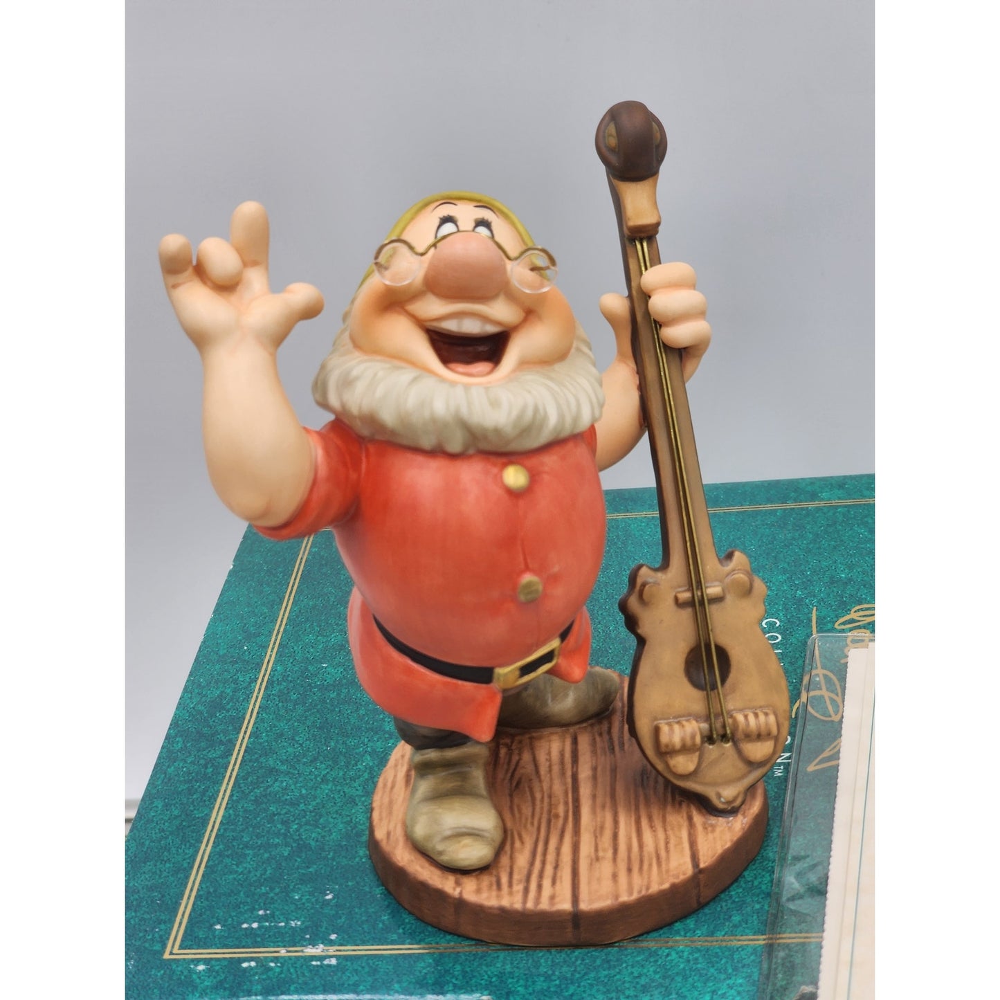 WDCC Doc Snow White Seven Dwarfs Cheerful Leader Disney Vintage Retired Box COA