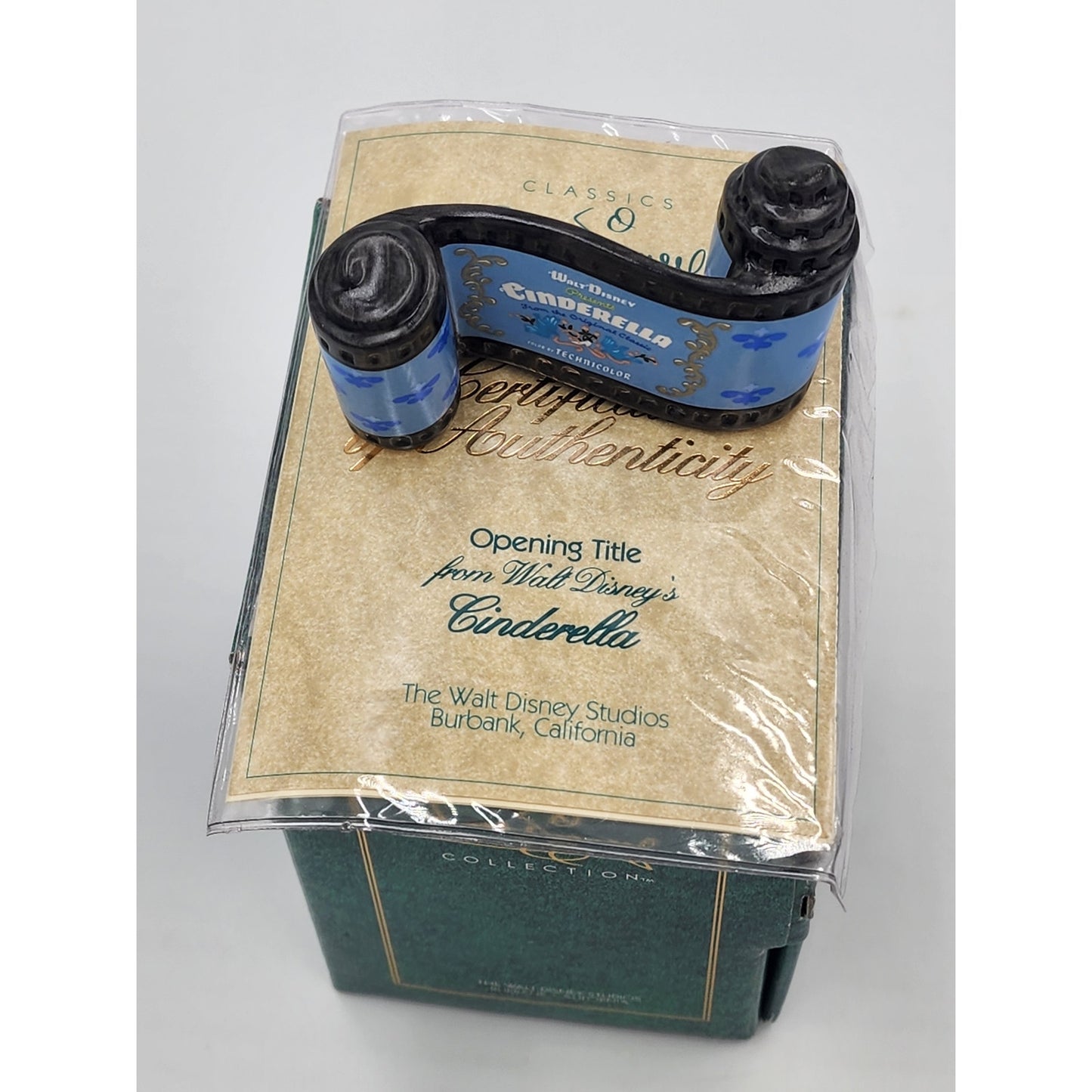 WDCC Cinderella Opening Title Film Reel Figurine Disney Vintage Retired COA Box