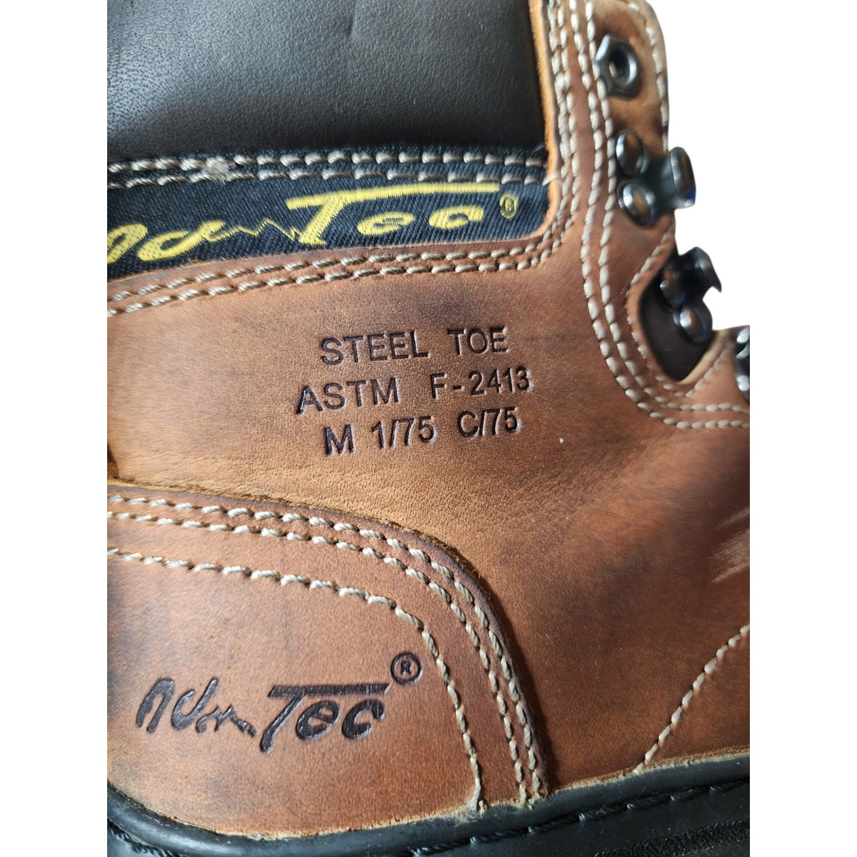 AdTec Steel Toe Work Boots Womens 9 Leather ASTM F2413 Lug Hiking Safety 2977