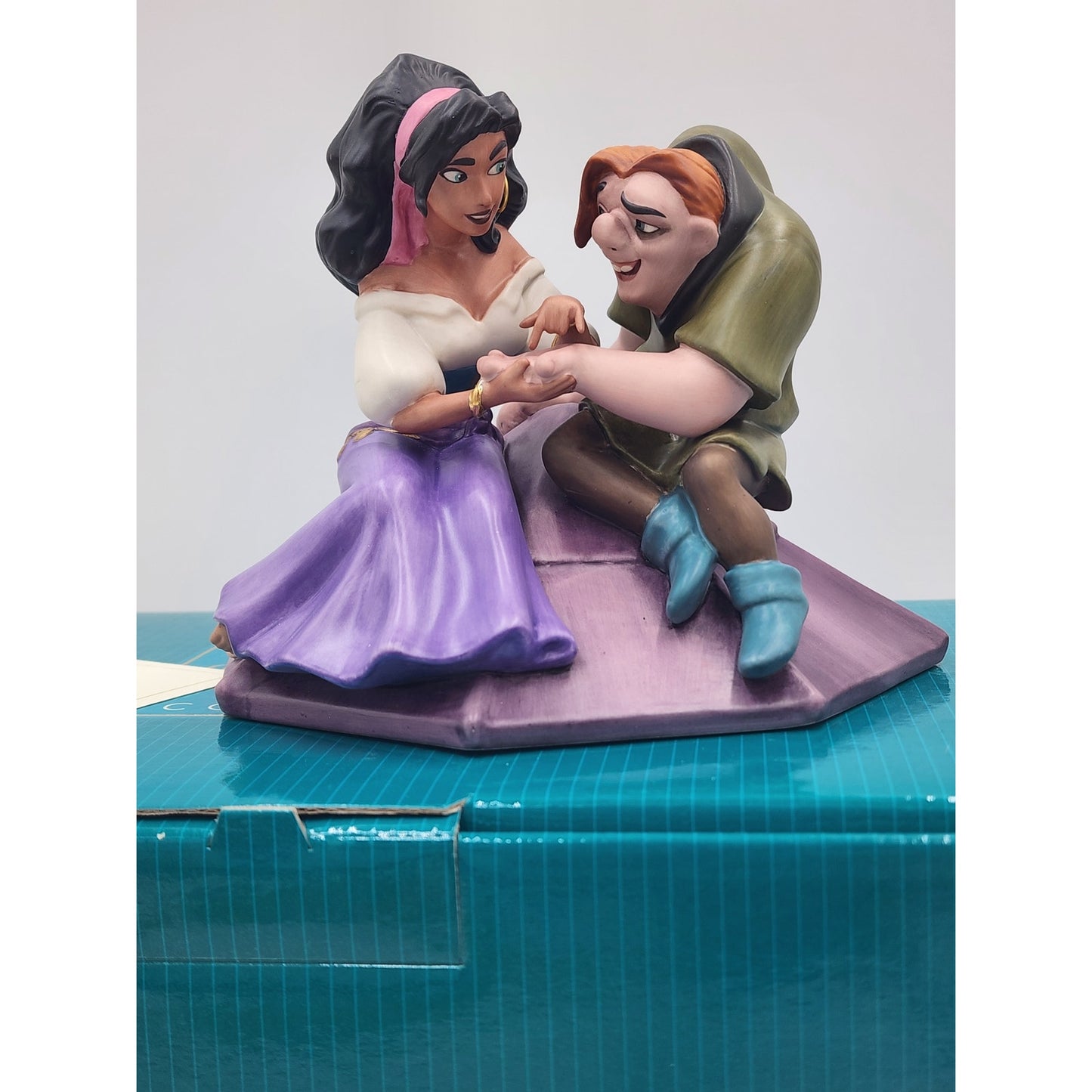 WDCC Hunchback Notre Dame Esmeralda Quasimodo Not a Single Monster Line COA Box