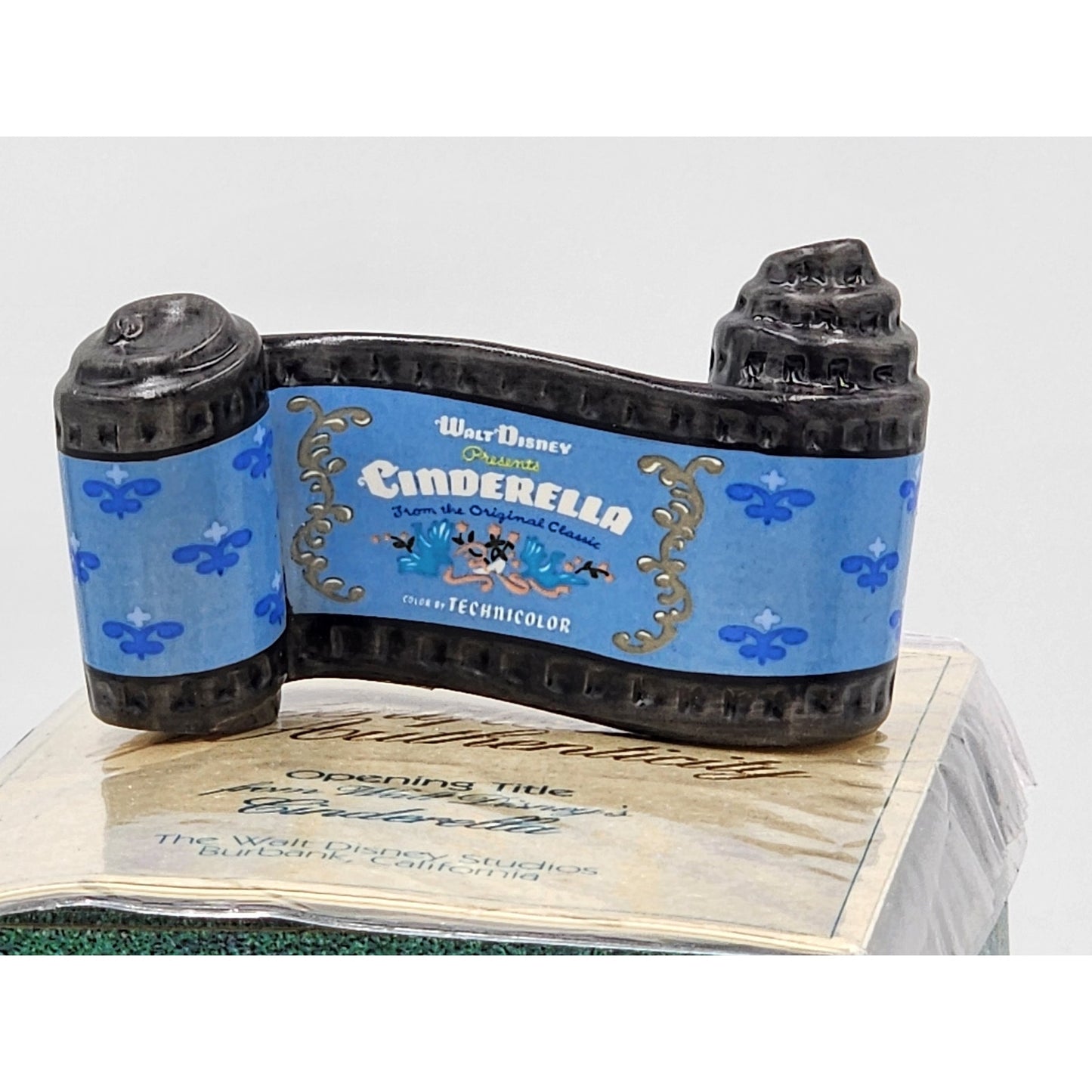 WDCC Cinderella Opening Title Film Reel Figurine Disney Vintage Retired COA Box
