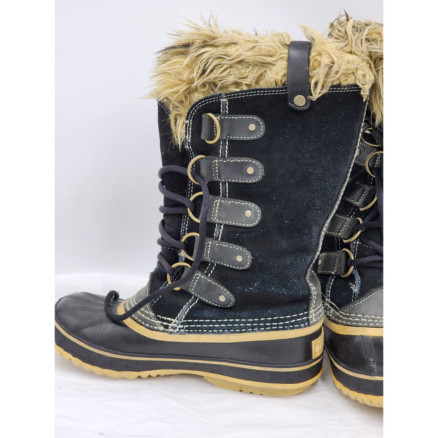 Sorel Boots Womens 7 Joan Of Arctic Waterproof Stylish Fashion Winter Shoes Fur