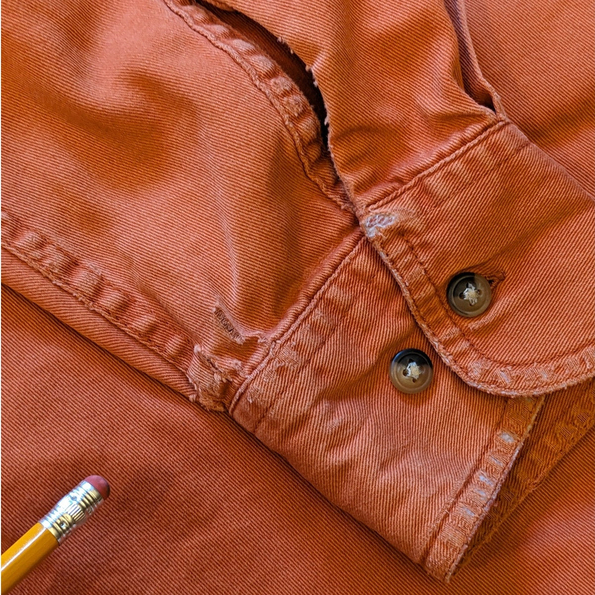 Wrangler Western Shirt Mens Size XL Orange Button Up Pocket Casual Classic Fit