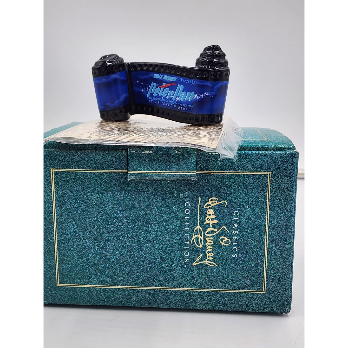WDCC Peter Pan Opening Title Figurine Film Reel Vintage Disney Retired COA Box