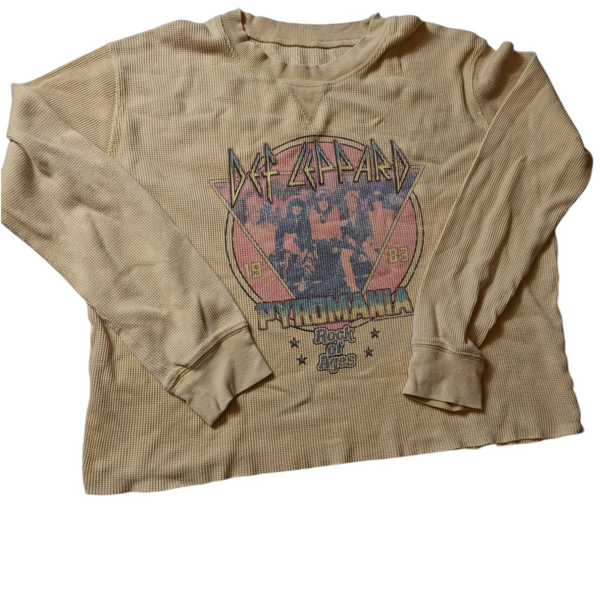 Def Leppard Pyromania Long Sleeve Thermal Top Womens Medium Band Graphic Shirt