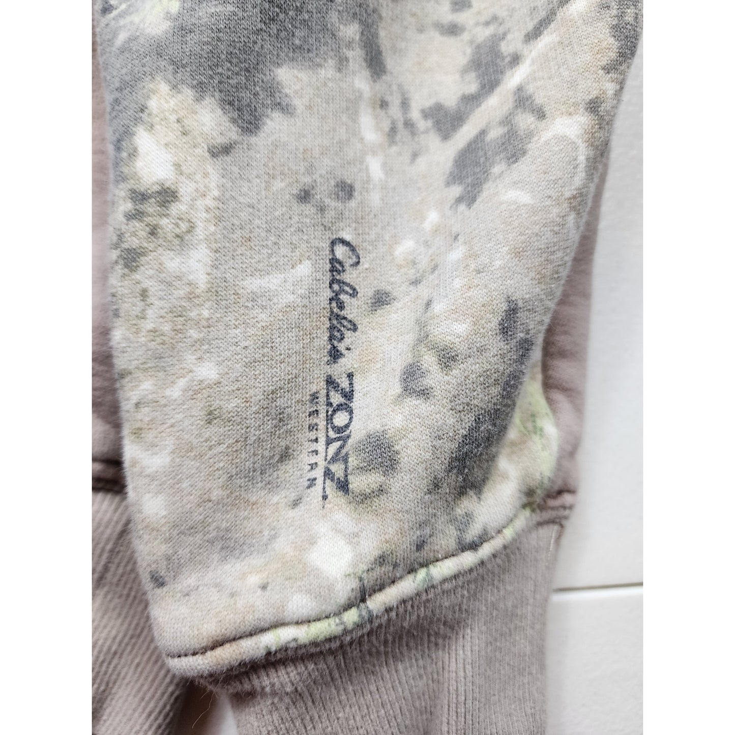Cabelas Hoodie Medium Camo Zonz Western Pullover Hunting Sweatshirt Gorpcore