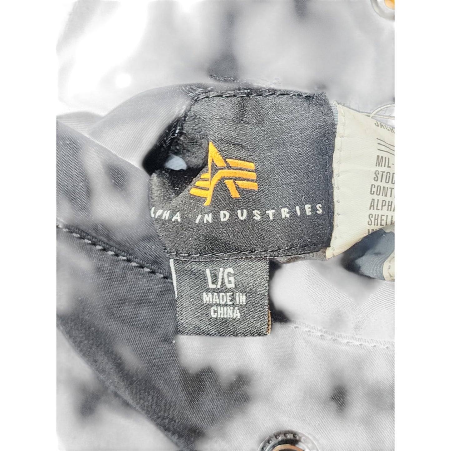 Alpha Industries NASA Apollo MA-1 Bomber Jacket Large Flight USAF Space Aviation