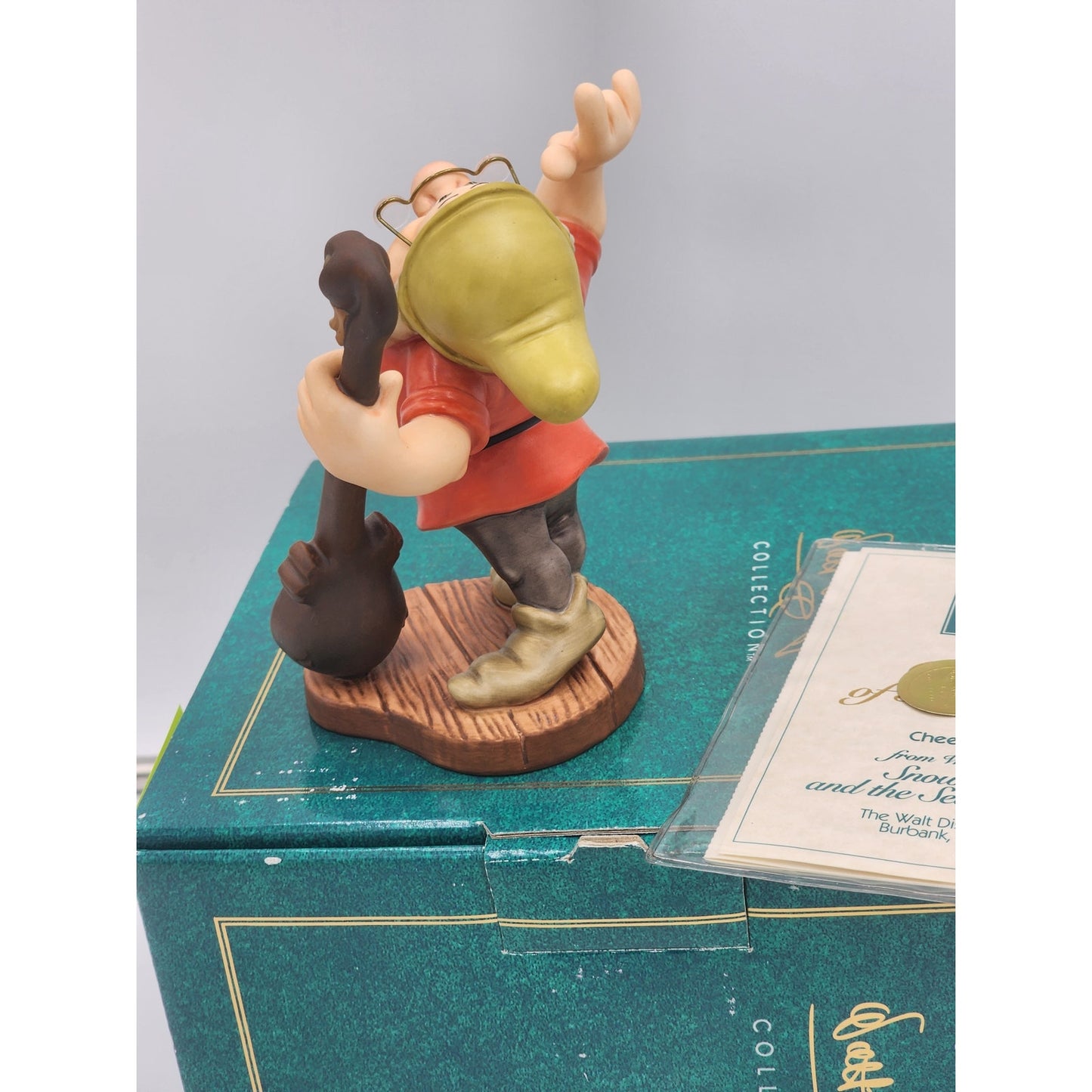 WDCC Doc Snow White Seven Dwarfs Cheerful Leader Disney Vintage Retired Box COA