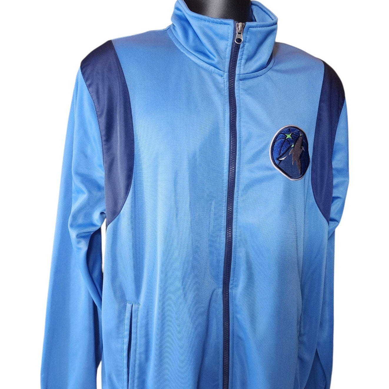 NBA Minnesota Timberwolves G-III Sports by Carl Banks Large Zip Track Jacket