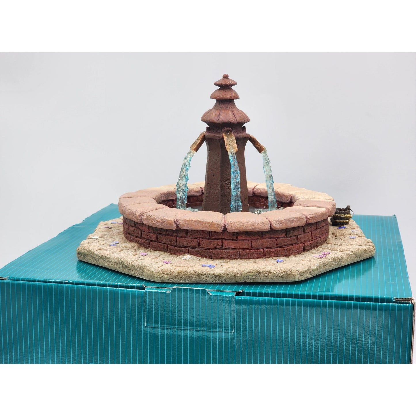 WDCC Beauty and the Beast Fountain Village 1210978 Waterfall Vintage Box COA