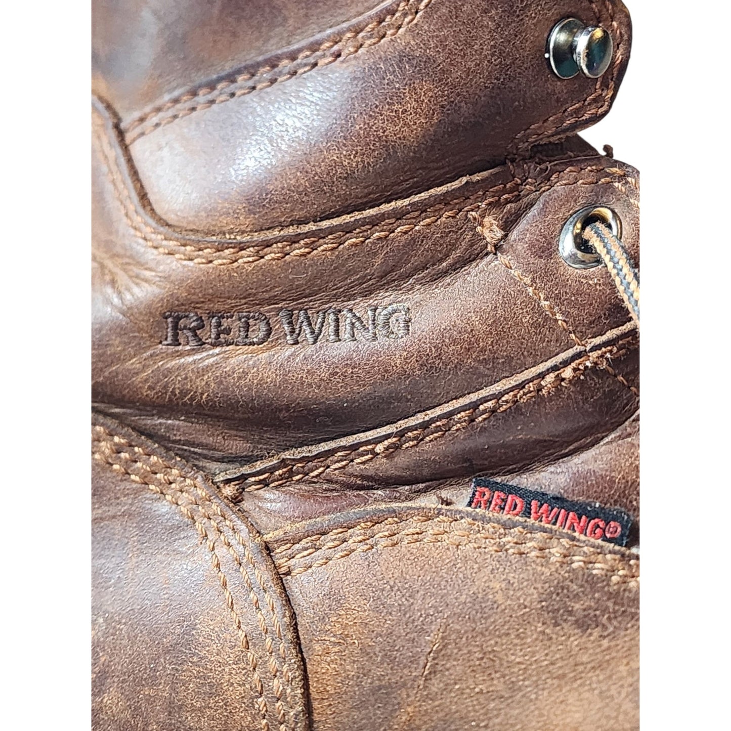 Red Wing Boots Men 11.5D King Toe Work Leather Safety ASTM EH Hiking Rugged 2239