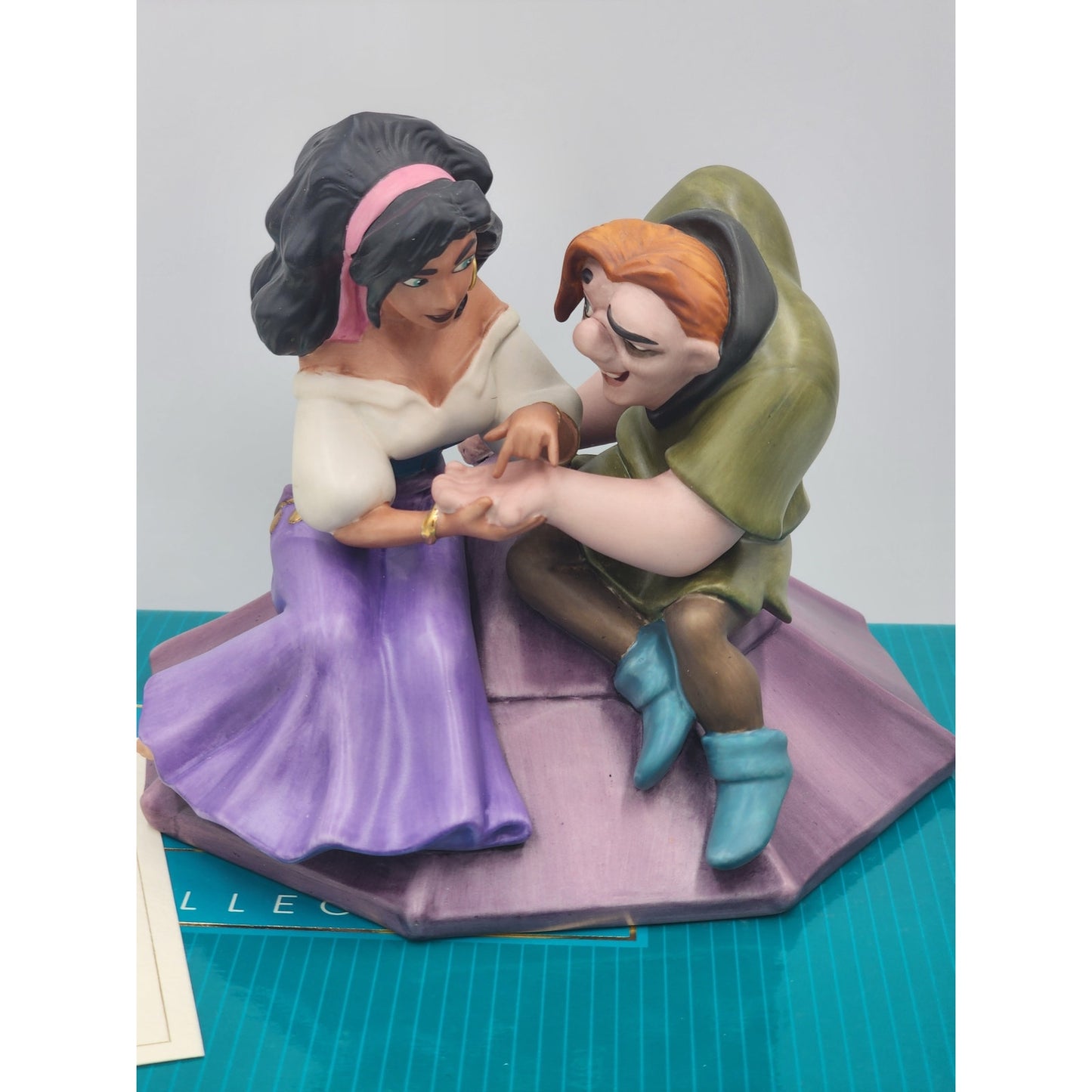 WDCC Hunchback Notre Dame Esmeralda Quasimodo Not a Single Monster Line COA Box