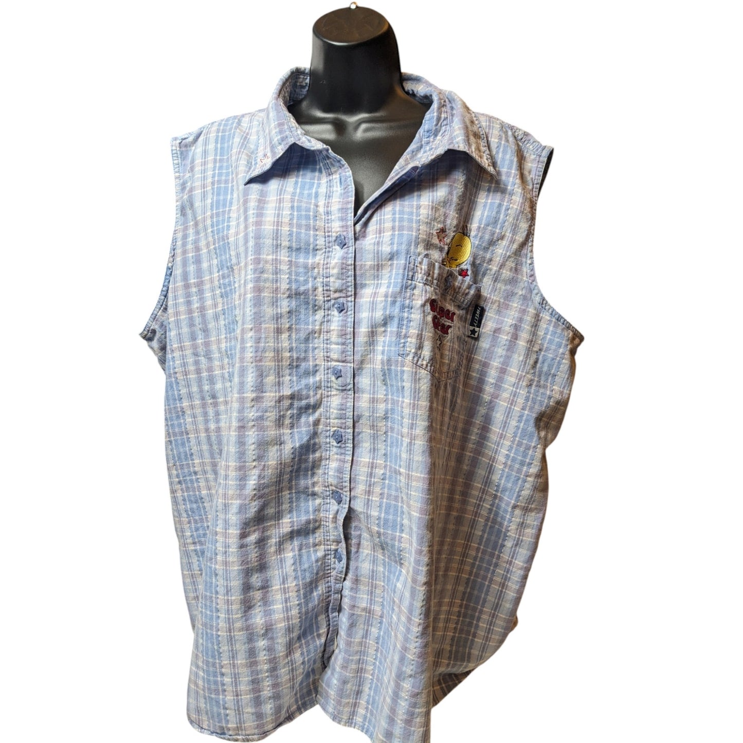 Looney Tunes Tweety Bird Women 26W 28W Sleeveless Button Up Shirt Embroidered