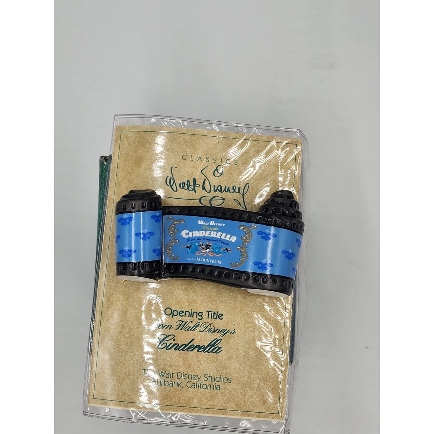 WDCC Cinderella Opening Title Film Reel Figurine Disney Vintage Retired COA Box