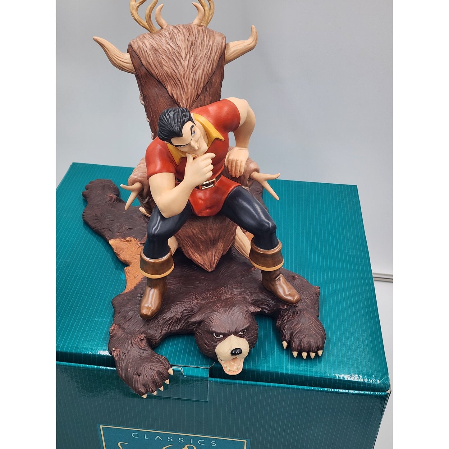 WDCC Gaston Scheming Suitor Beauty and the Beast Disney Villains COA Box Disney