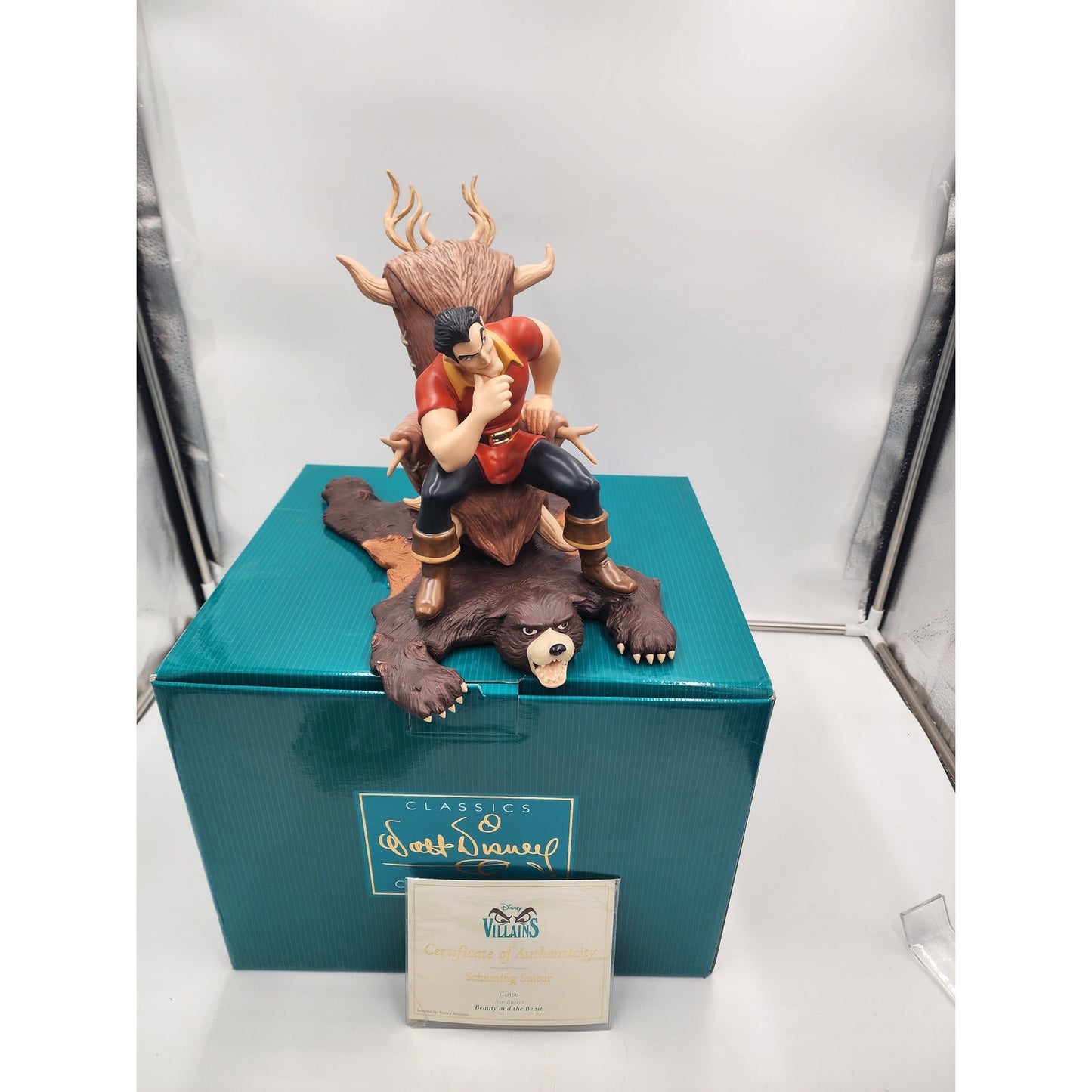 WDCC Gaston Scheming Suitor Beauty and the Beast Disney Villains COA Box Disney