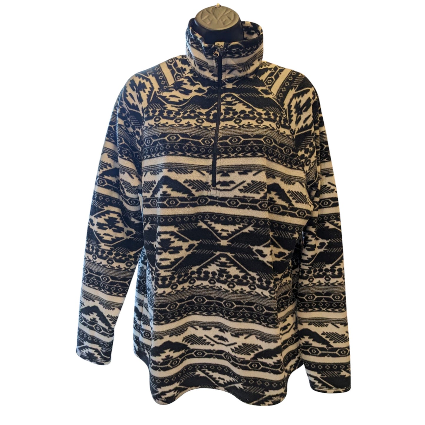Eddie Bauer Sweater Womens XL Fleece Pullover Aztec Tribal Black White Cozy Warm