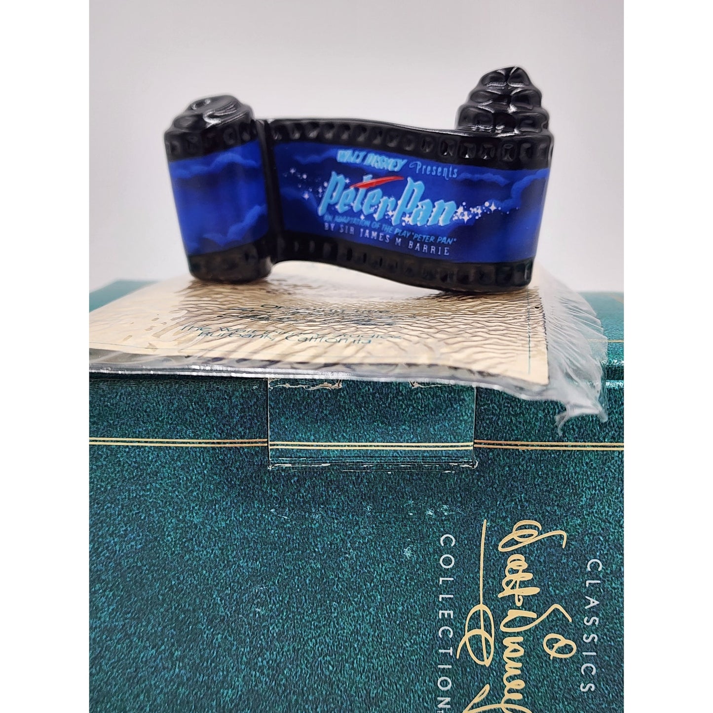 WDCC Peter Pan Opening Title Figurine Film Reel Vintage Disney Retired COA Box