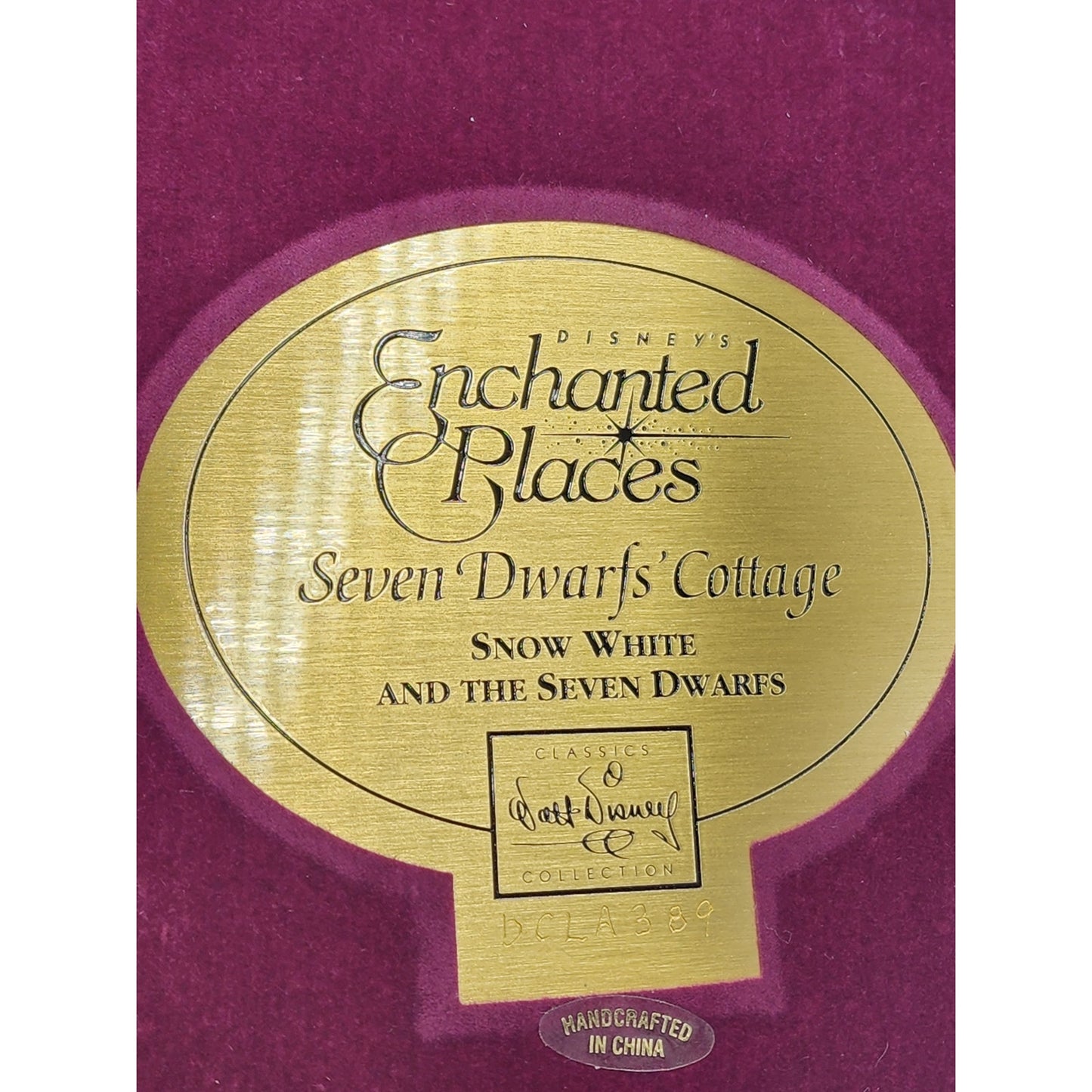 WDCC Disney Enchanted Place Seven Dwarf Cottage Snow White Dopey Vintage Box COA