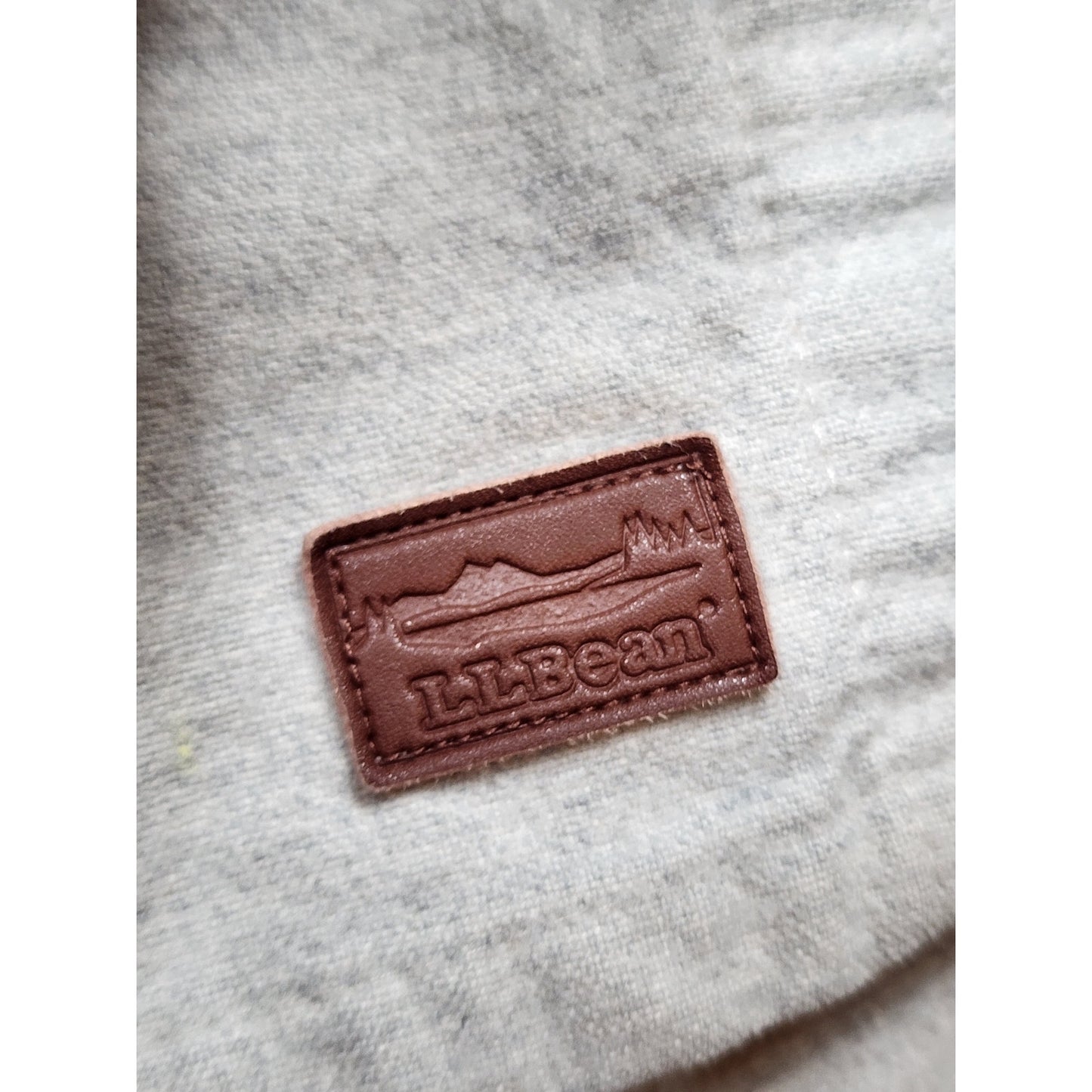 LL Bean Pullover Mens Medium Sweatshirt Quarter Zip Outdoor Casual Hiking Rugged