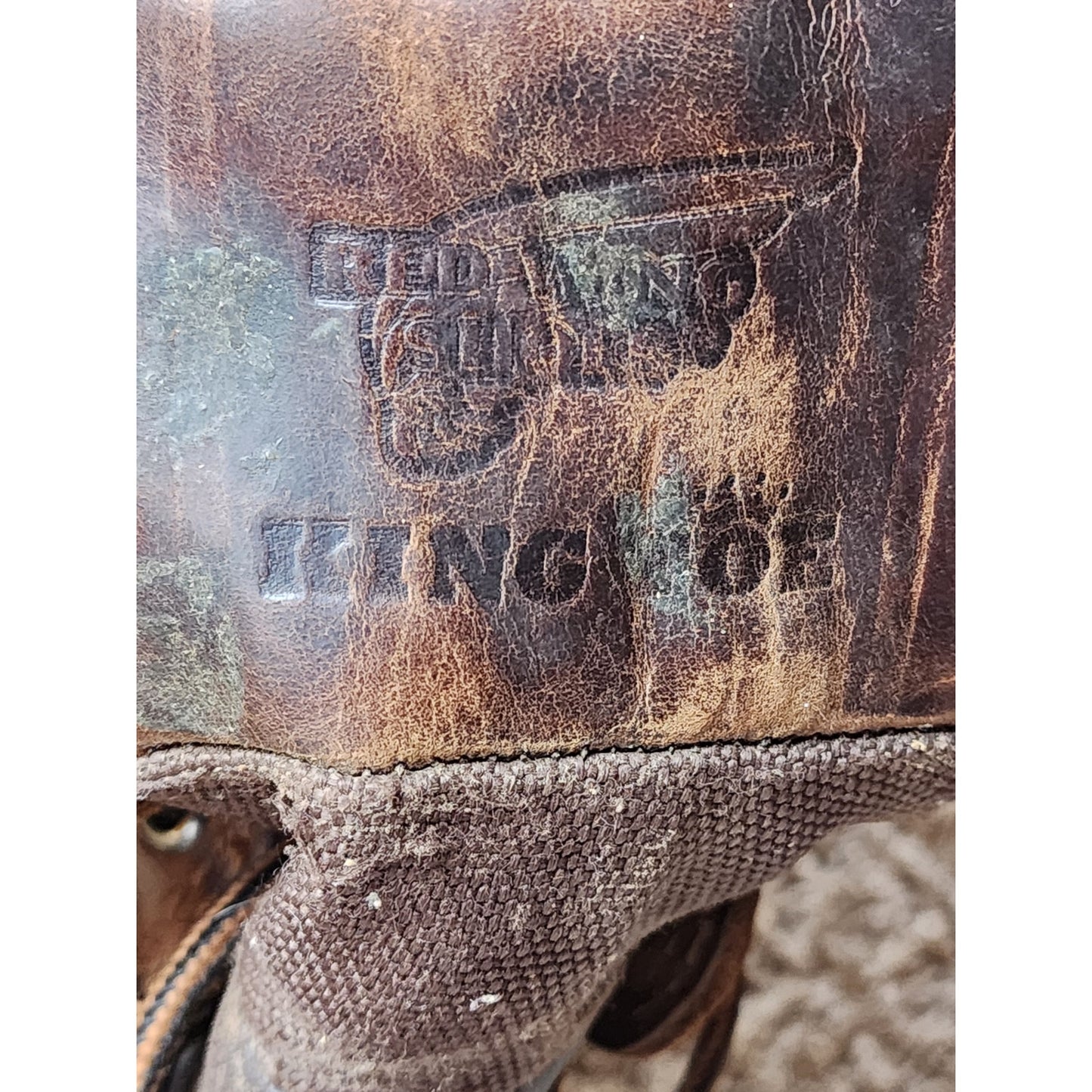 Red Wing Boots Men 11.5D King Toe Work Leather Safety ASTM EH Hiking Rugged 2239