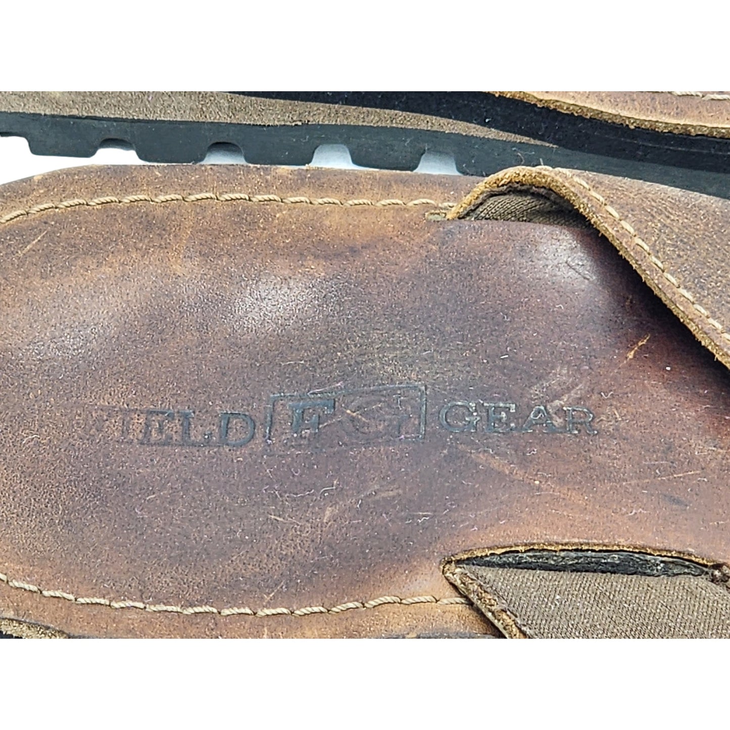 Field Gear Sandals Men 9 Brown Leather FlipFlop Outdoor Adventure Vacation Beach