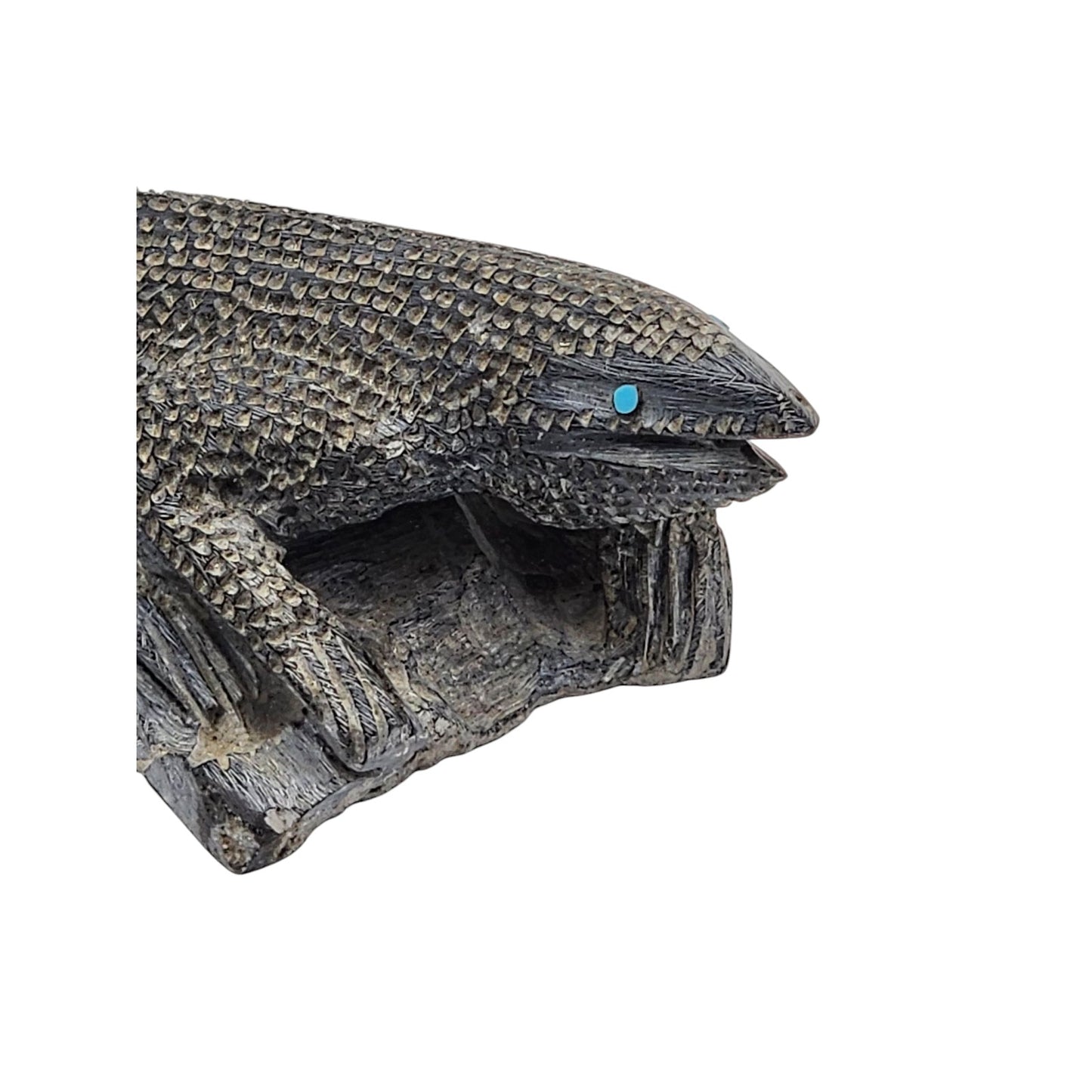 Native American Zuni Lizard Fetish Calvin Weeka Carved Stone Reptile Turquoise