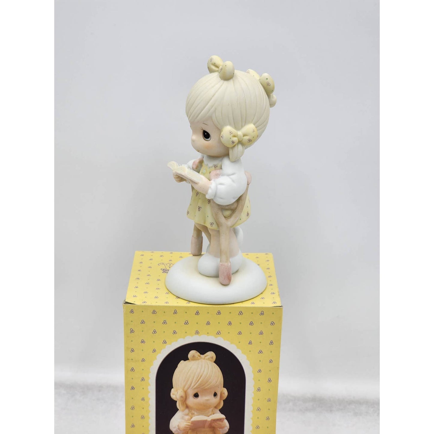Precious Moments He Walks With Me 107999 Easter 1987 Special Edition Box Tags