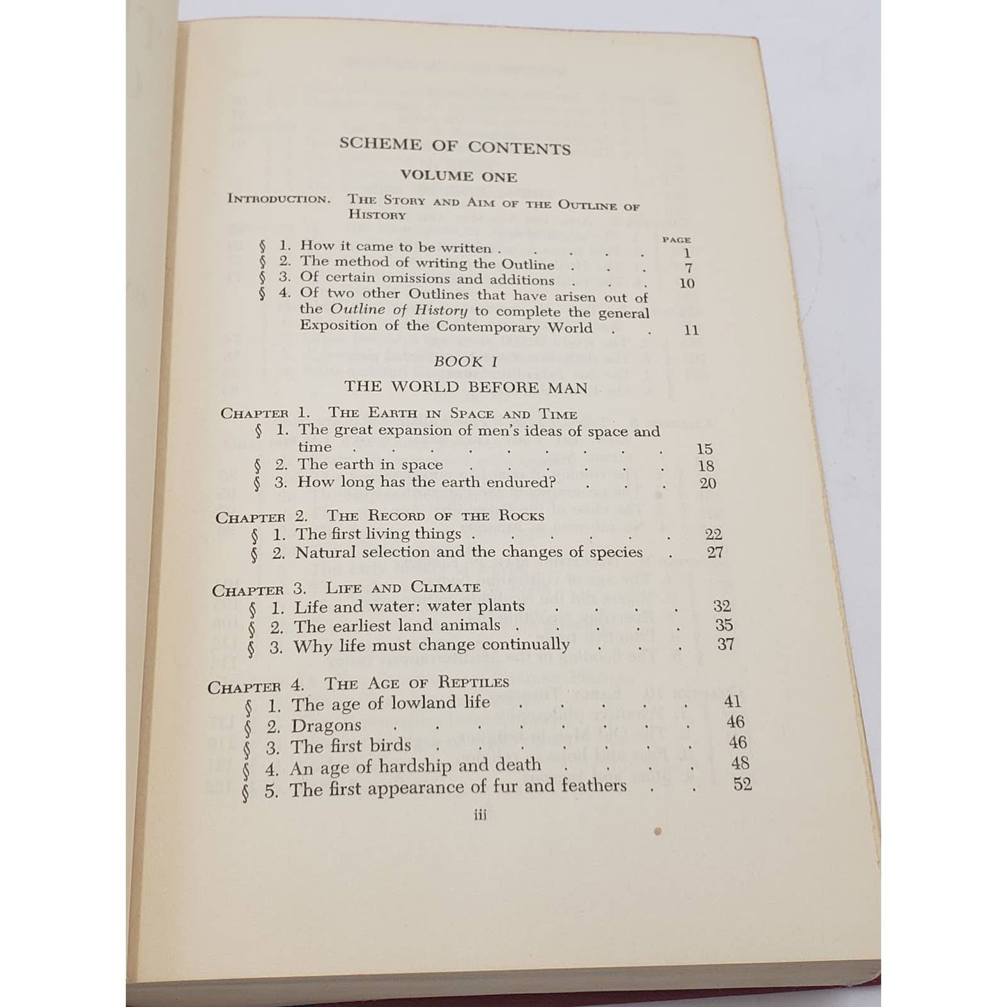 The Outline of History: Being a Plain History of Life and Mankind Volume 1 -1949
