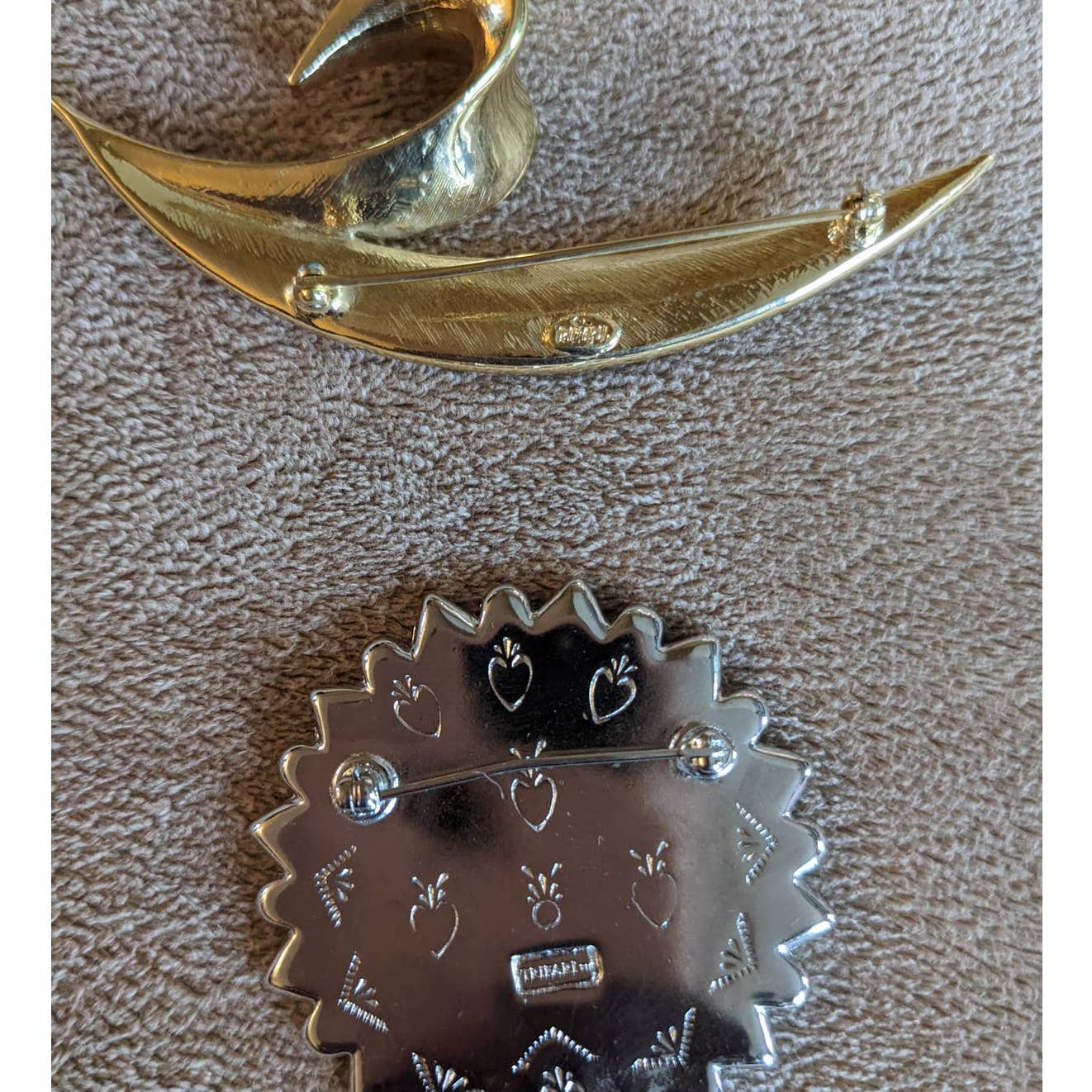 Vintage Trifari Set of 2 Gold Tone Crown And Silver Tone Snowflake Pin Brooch