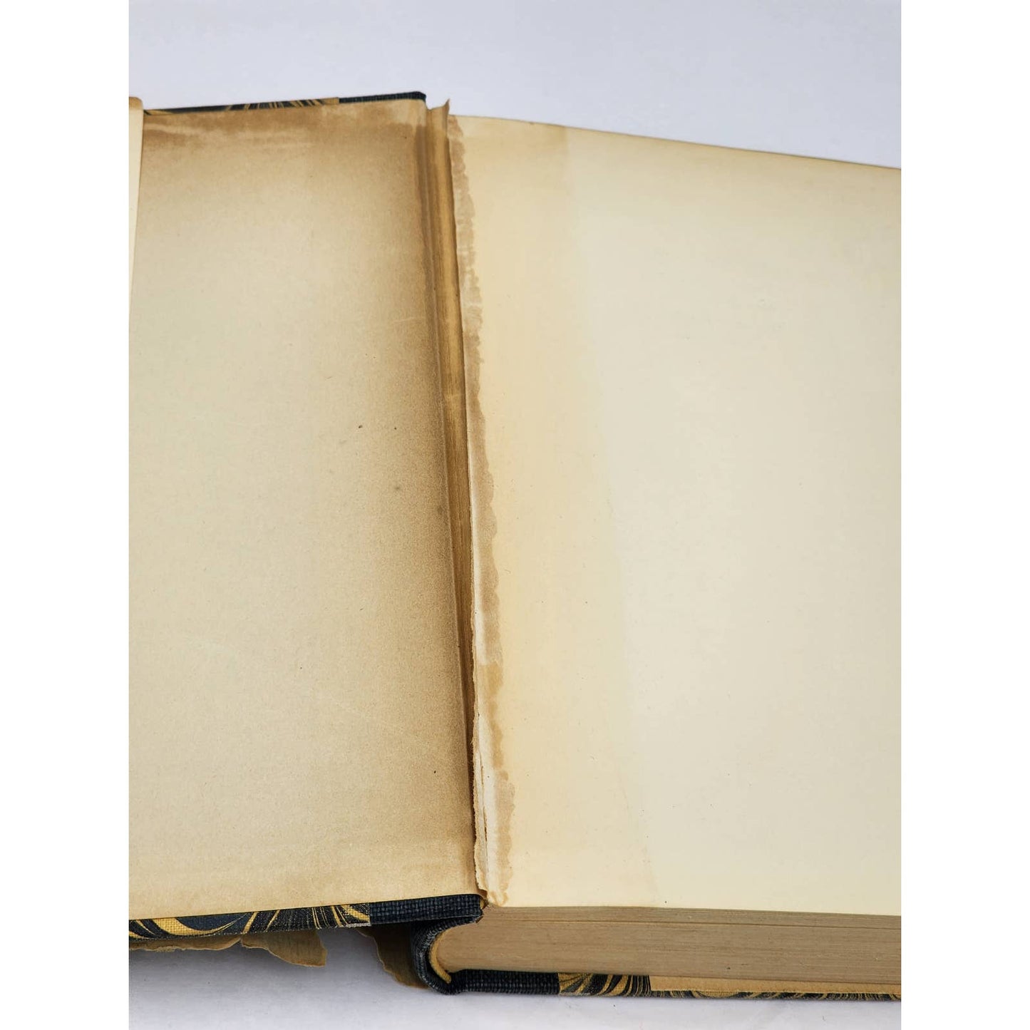 Salute To Yesterday By Gene Fowler Novel First Printing Vintage 1937
