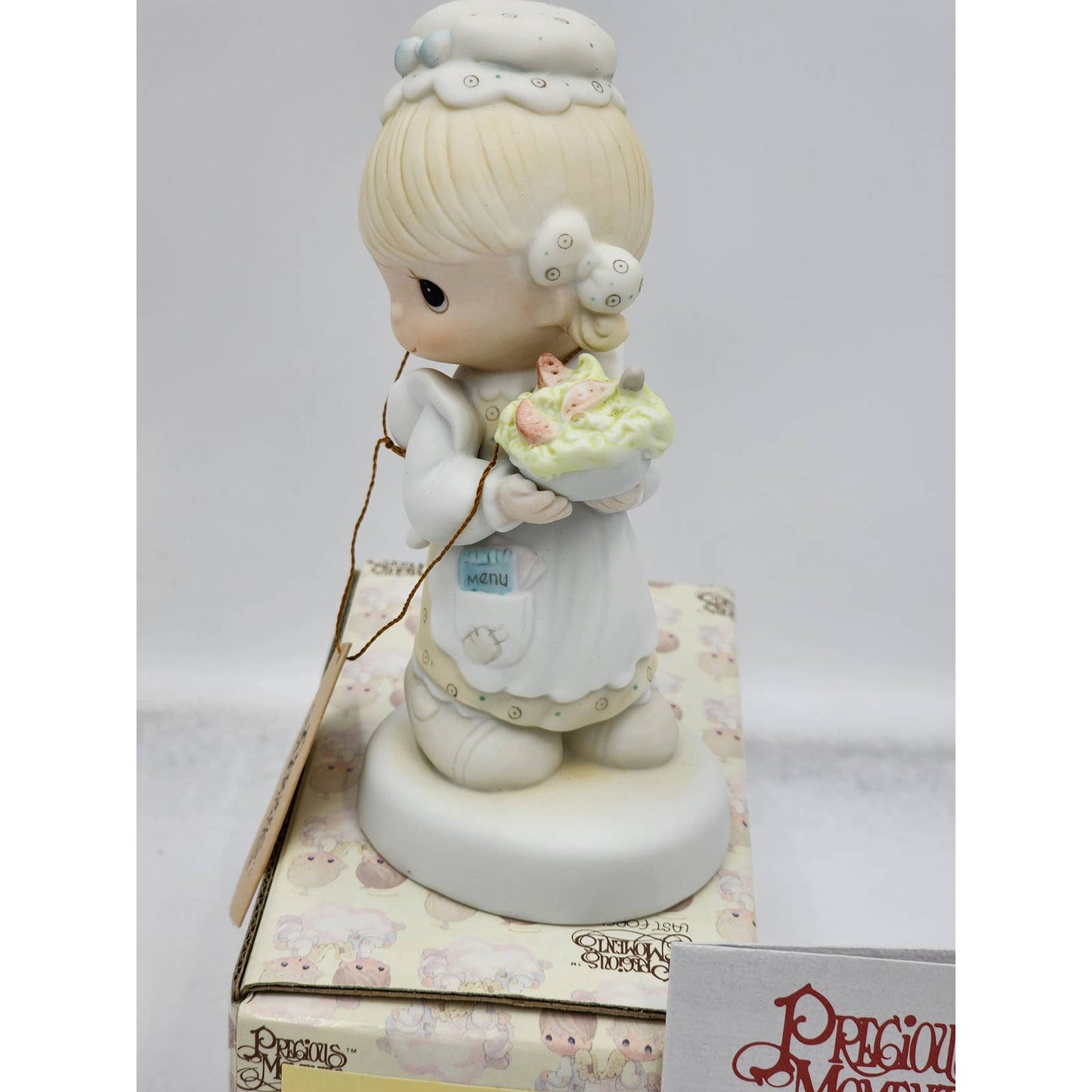 Precious Moments Figurine There Is Joy In Serving Jesus E-7157 Vintage Box Tags