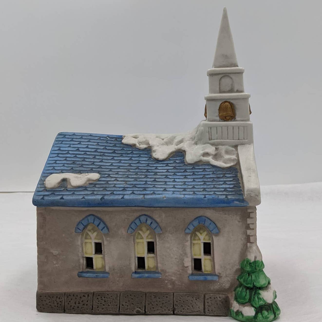 Vintage Americana Church Holiday Christmas Village National Decorations
