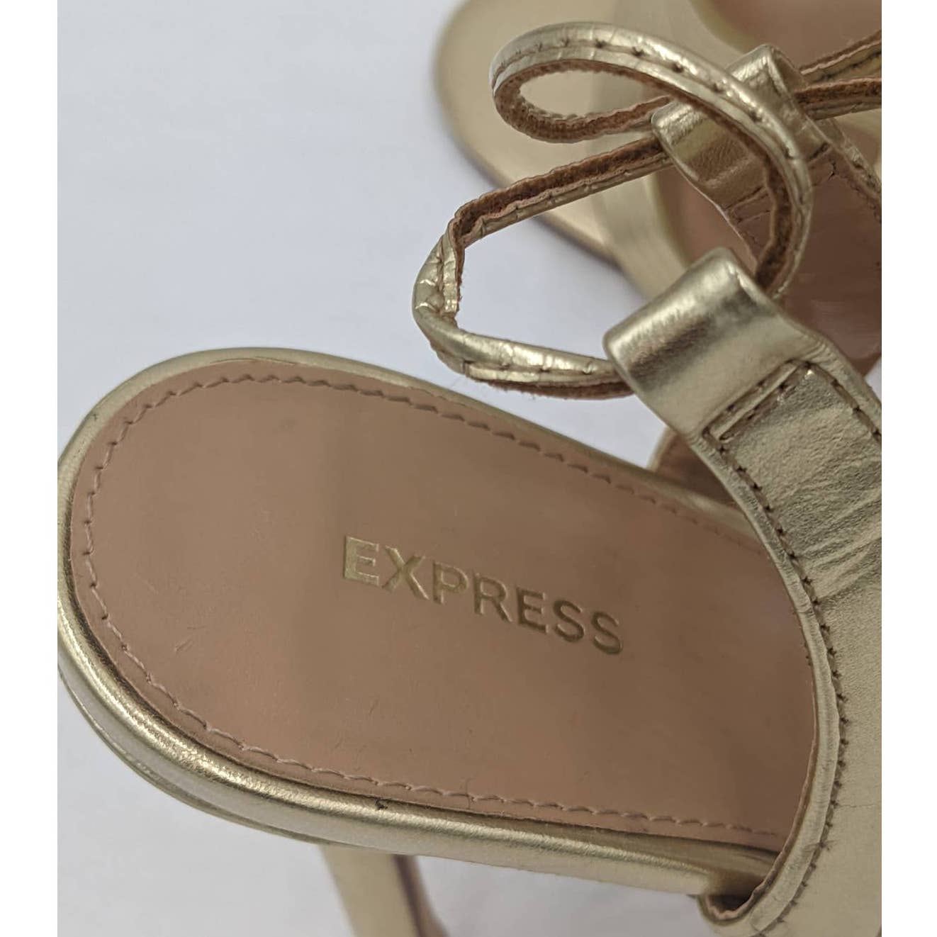 Express Womens Gold Open Toe High Heels Size 8