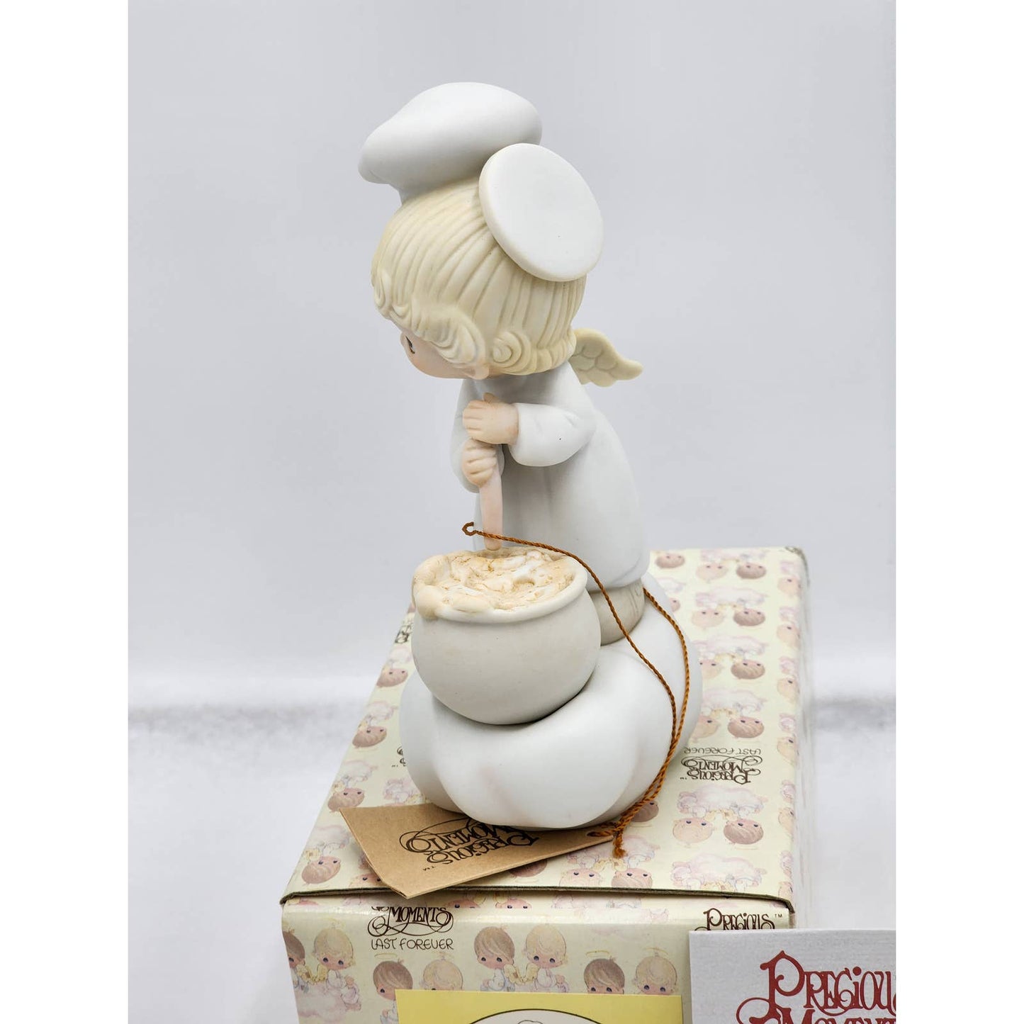 Precious Moments Figurine Taste See That The Lord Is Good E-9274 Angel Box Tags