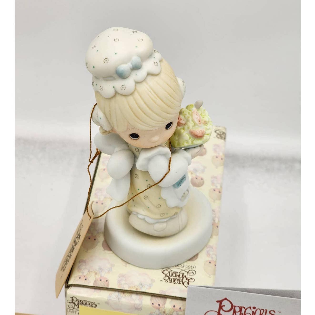 Precious Moments Figurine There Is Joy In Serving Jesus E-7157 Vintage Box Tags