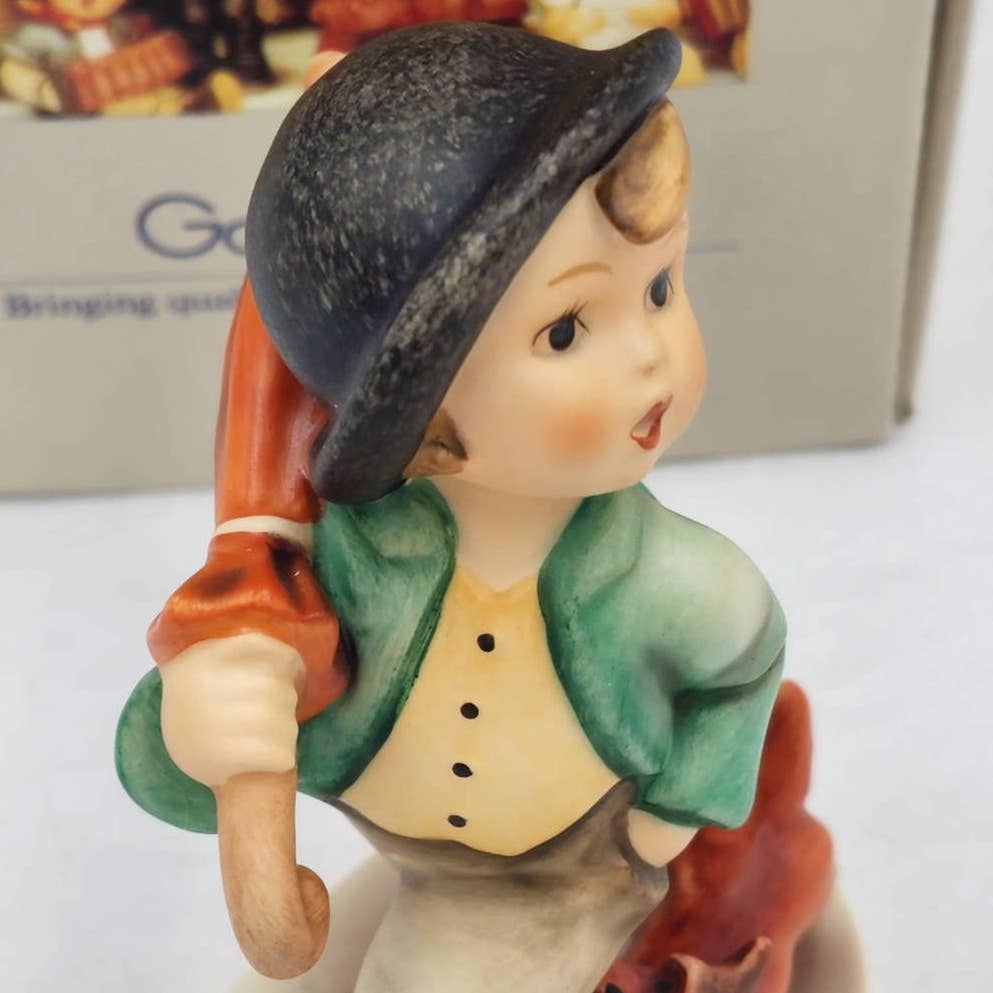 Vintage Goebel 1984 MJ Hummel Strolling Along With Box Hum 5 #988 W. Germany