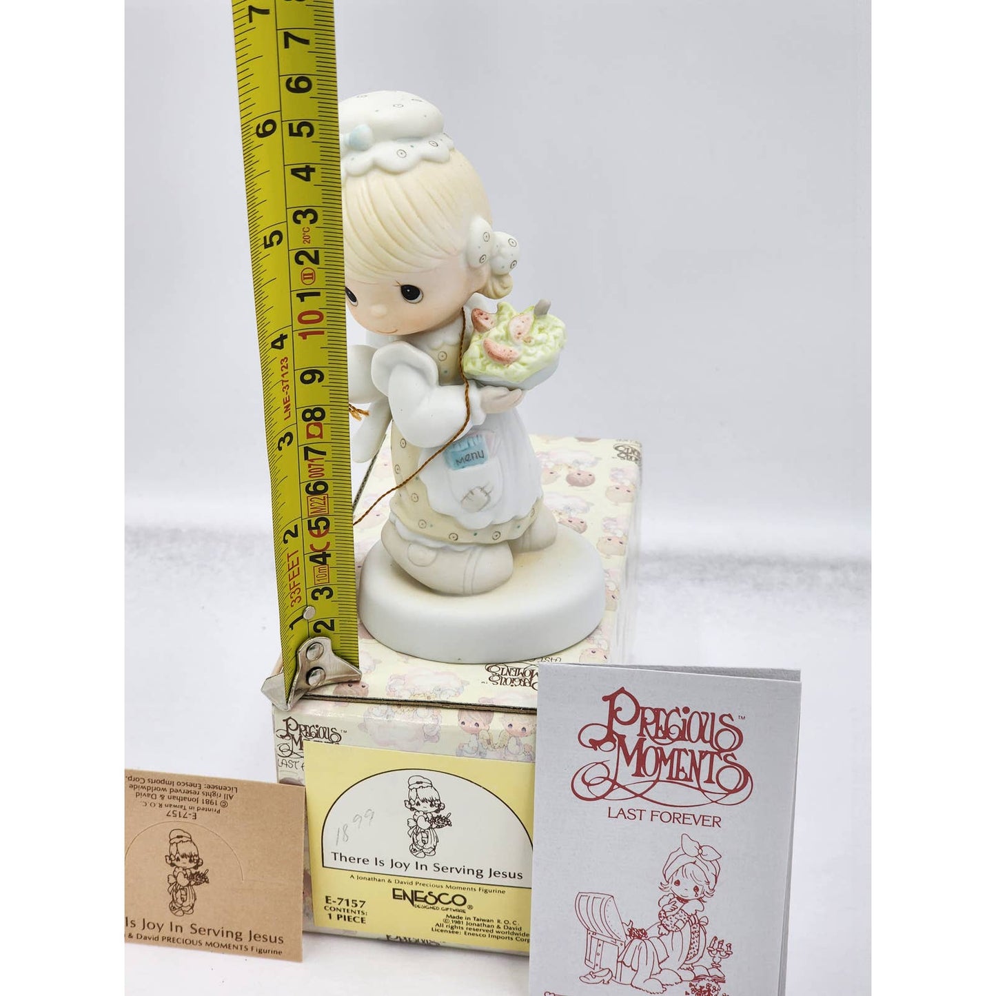 Precious Moments Figurine There Is Joy In Serving Jesus E-7157 Vintage Box Tags